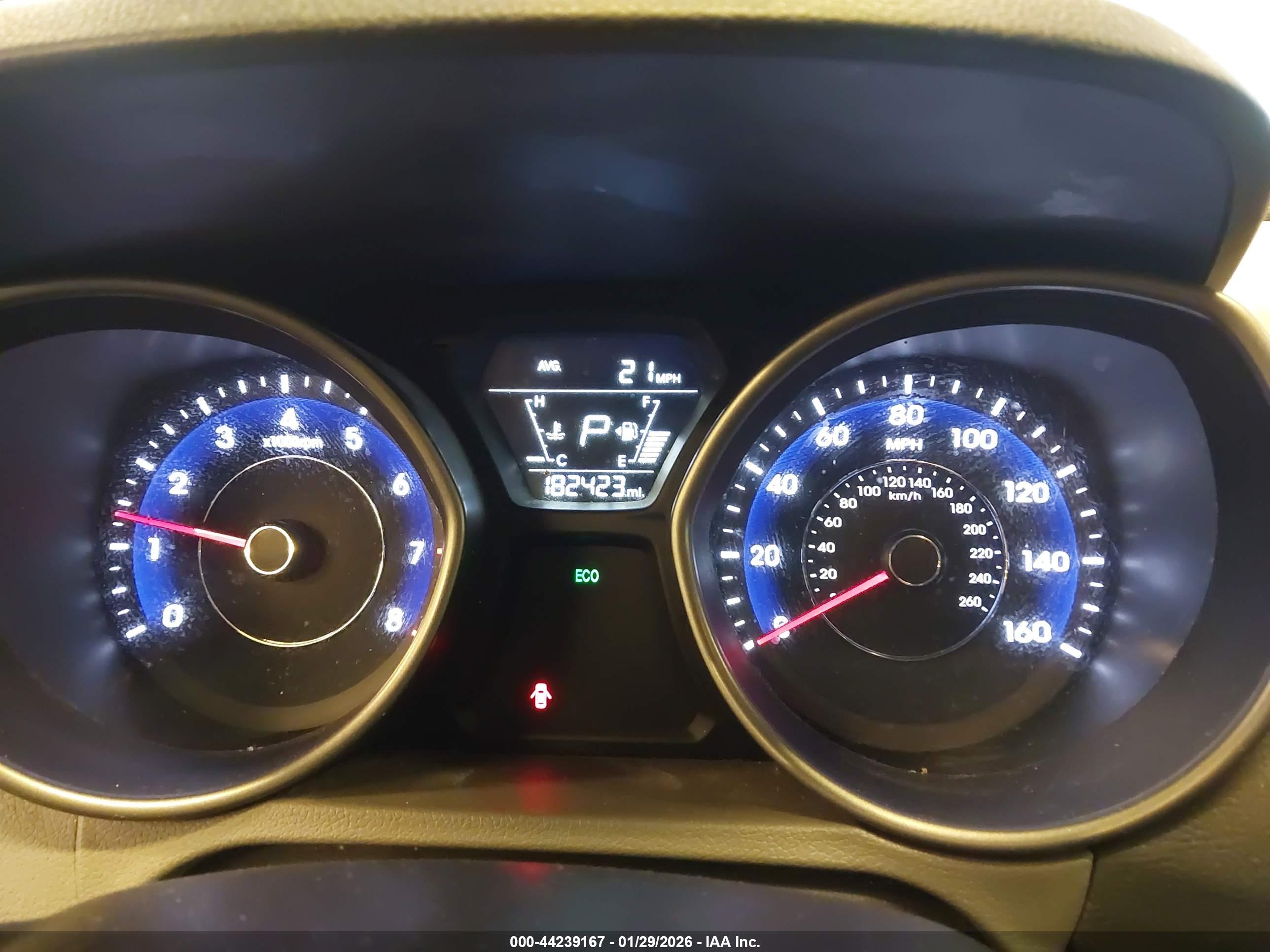 HYUNDAI ELANTRA image 7