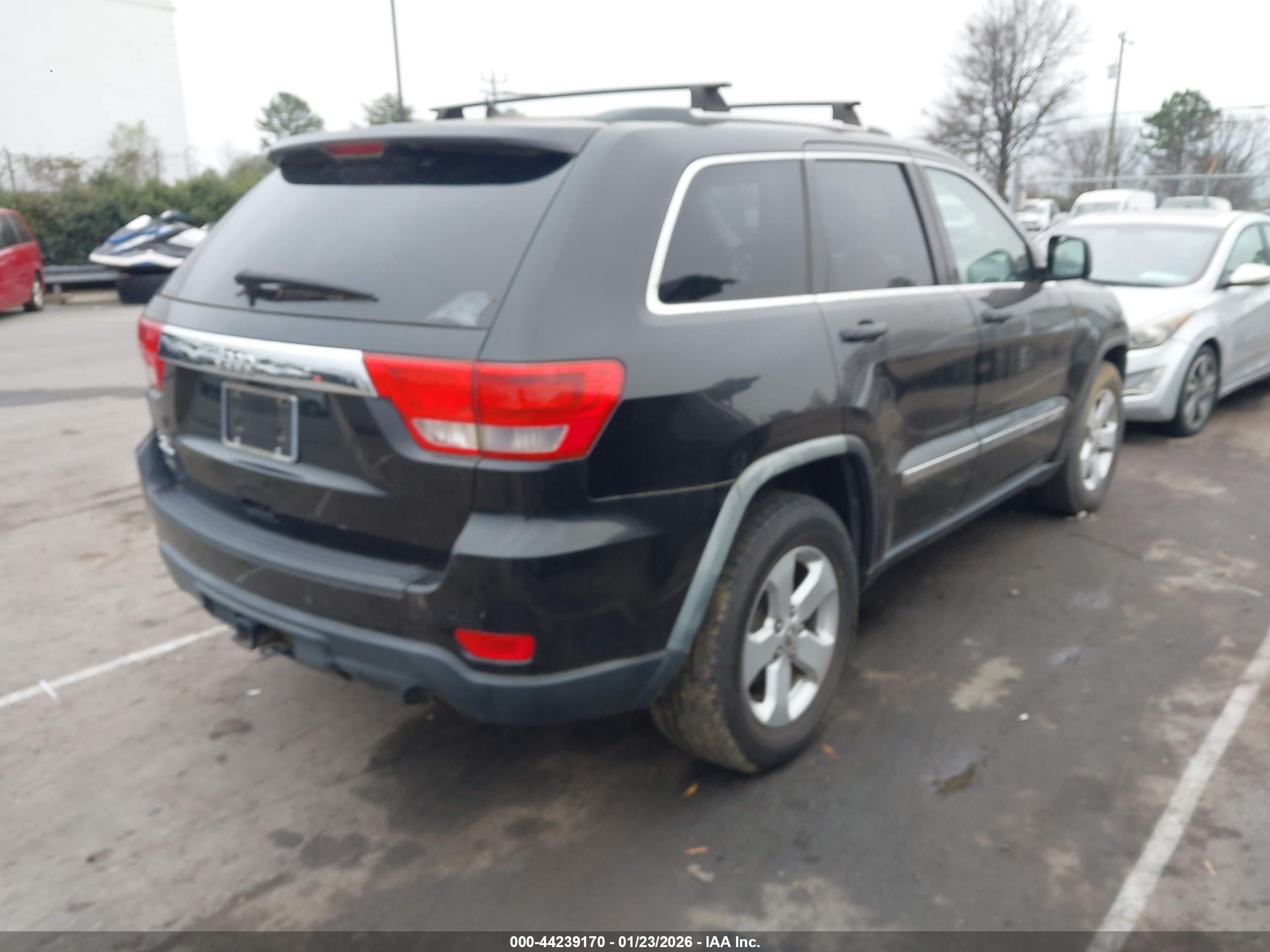 JEEP GRAND image 4
