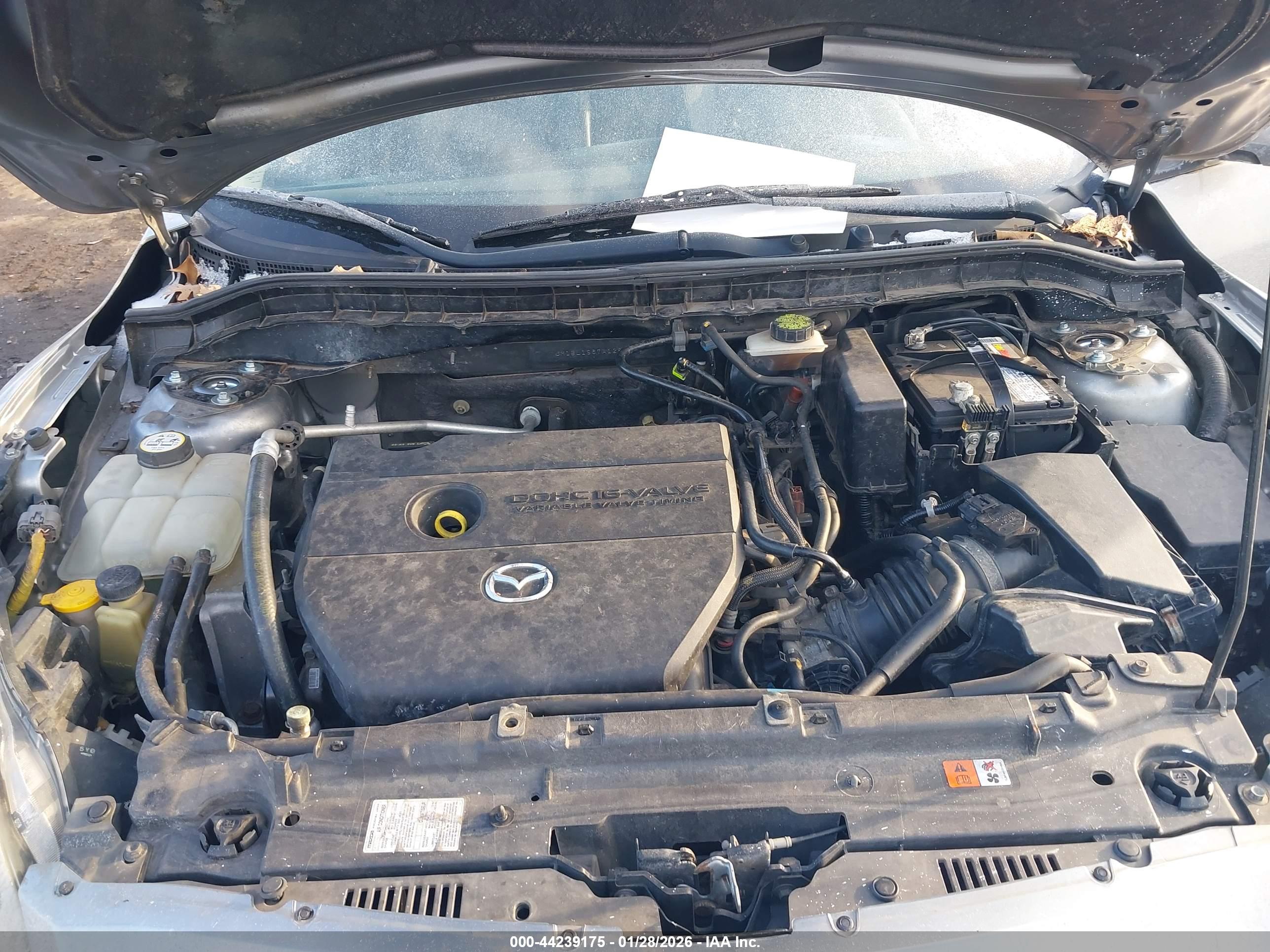 MAZDA MAZDA3 image 10