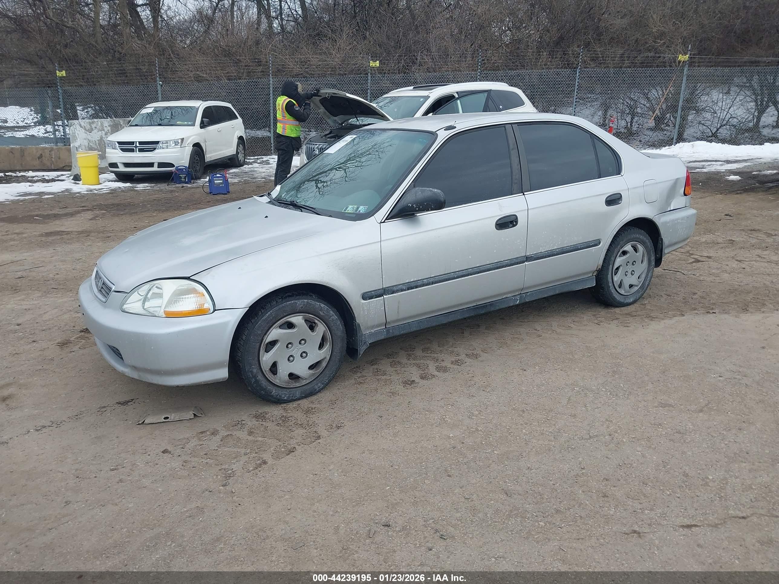 HONDA CIVIC image 2