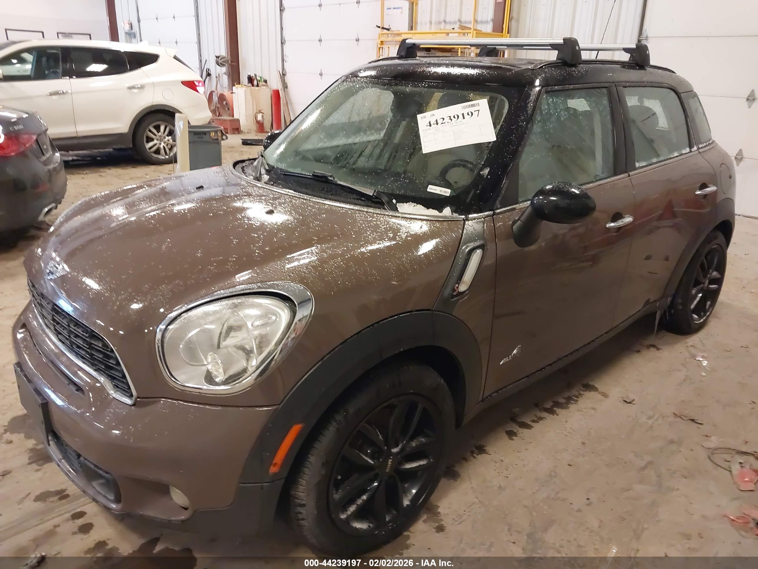 MINI COOPER image 2