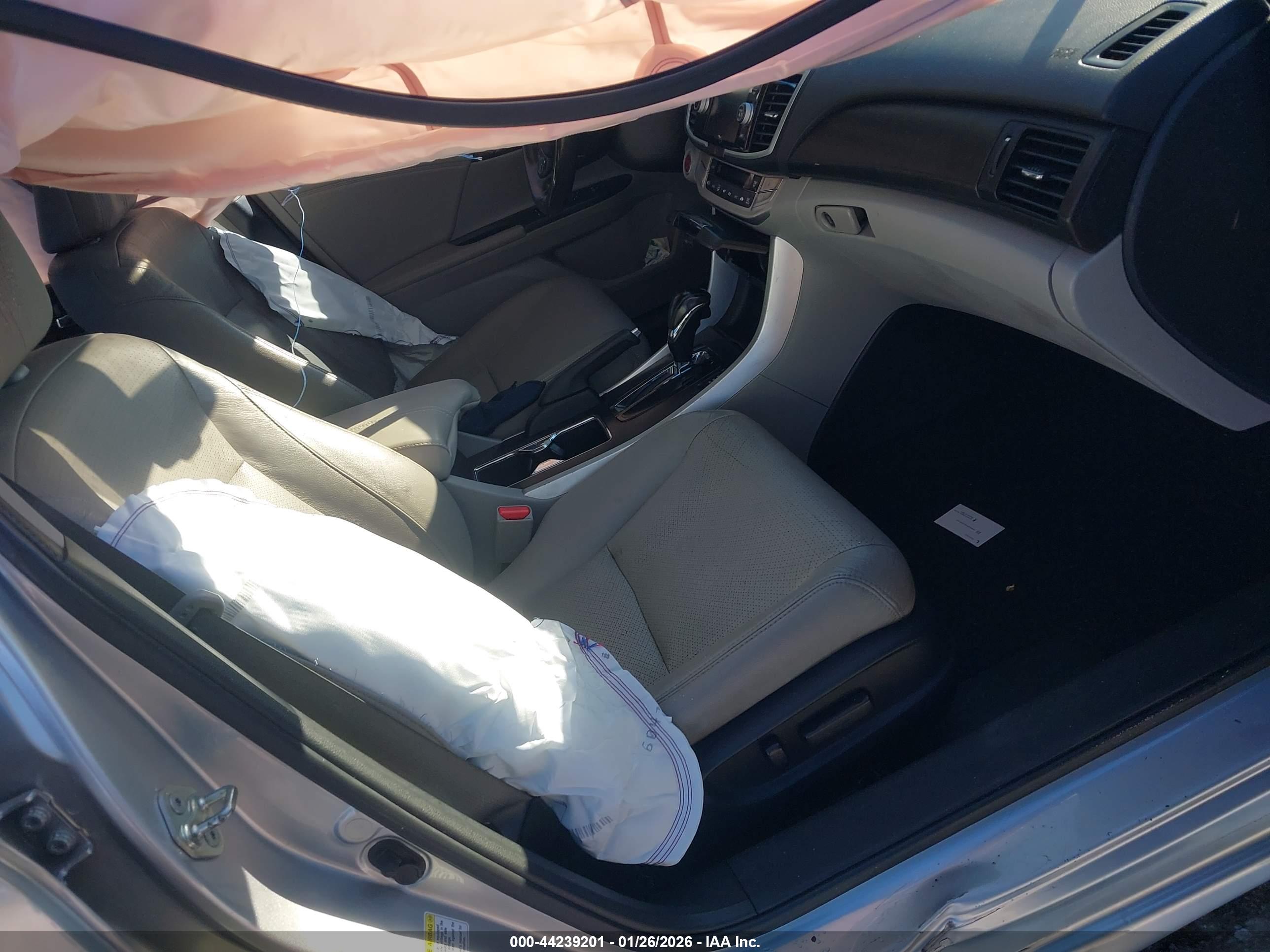 HONDA ACCORD image 5