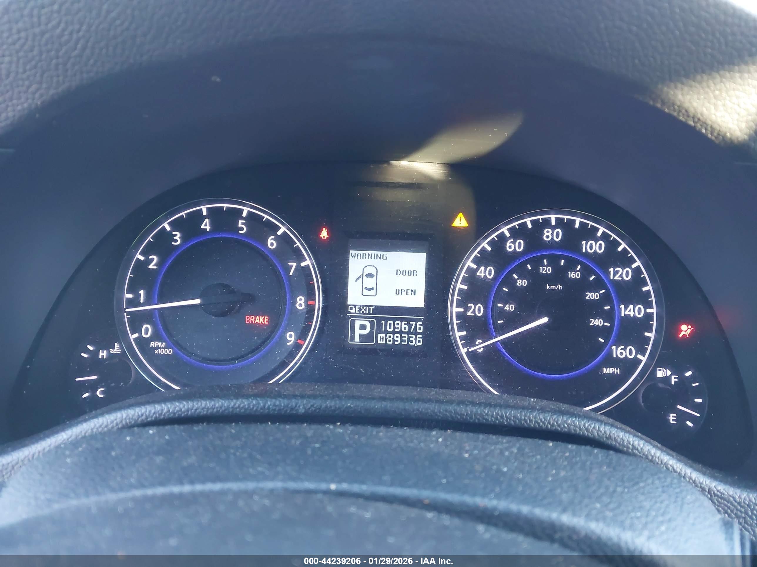 INFINITI G37X image 7