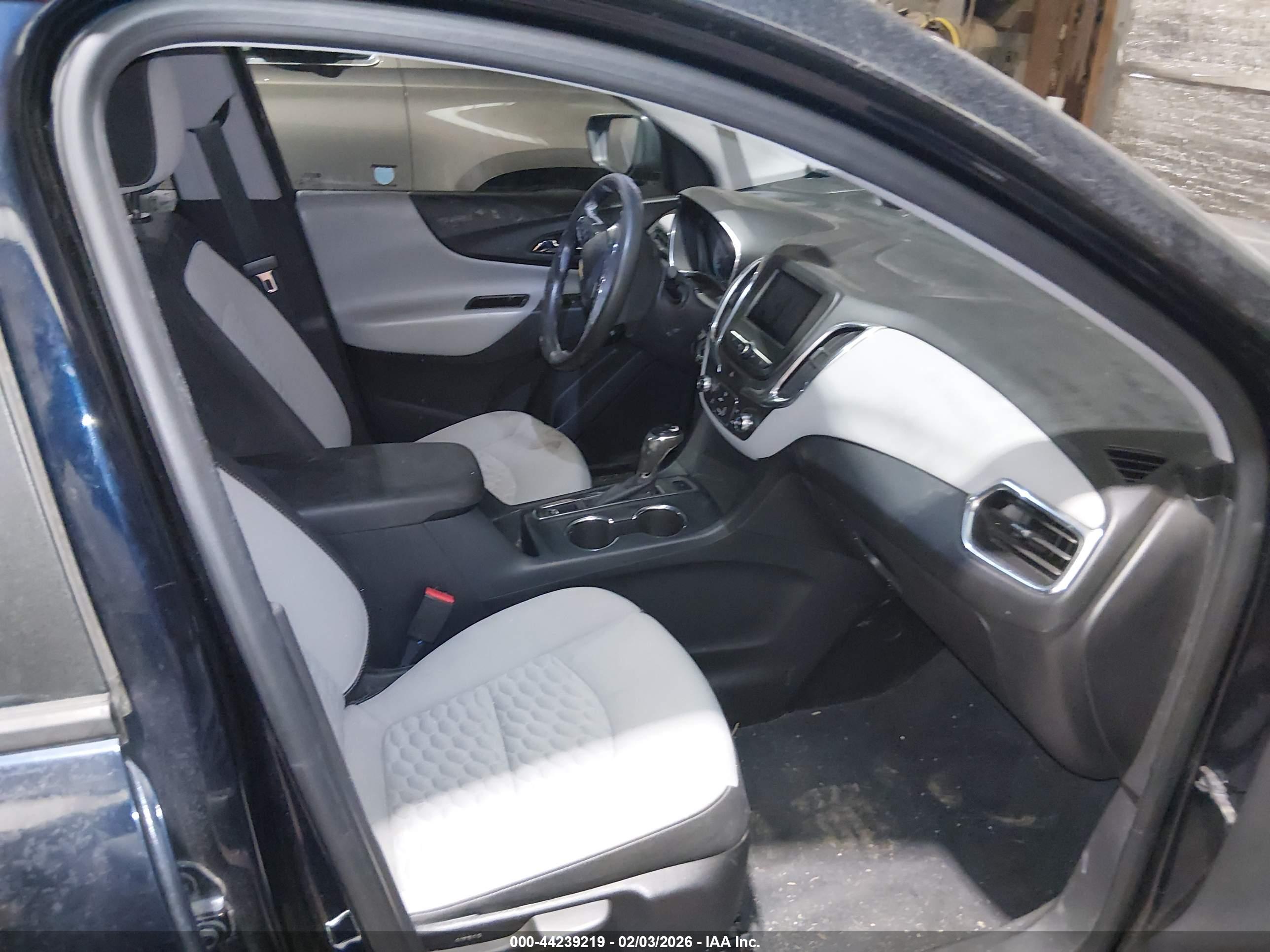 CHEVROLET EQUINOX image 5