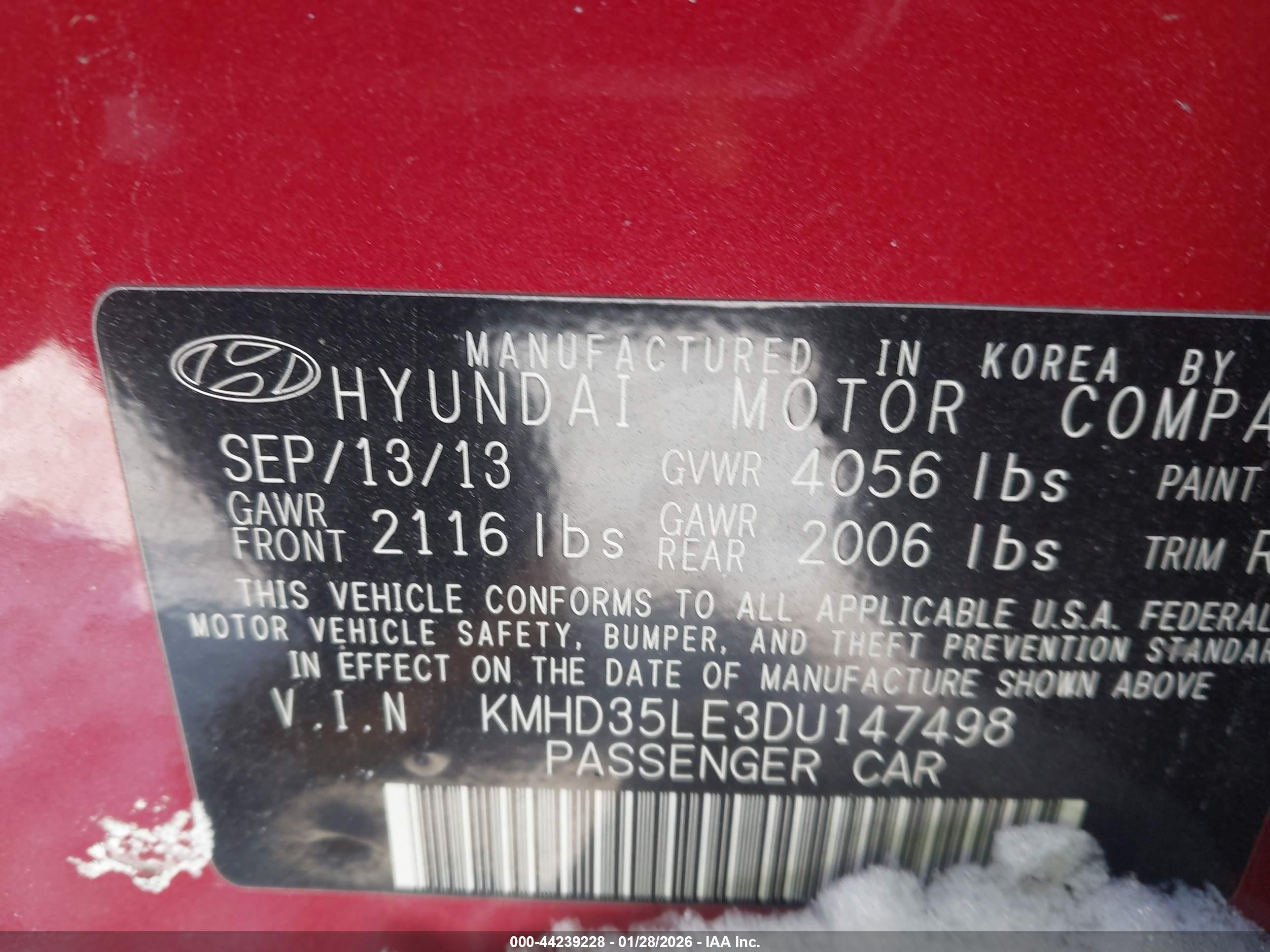 HYUNDAI ELANTRA image 9