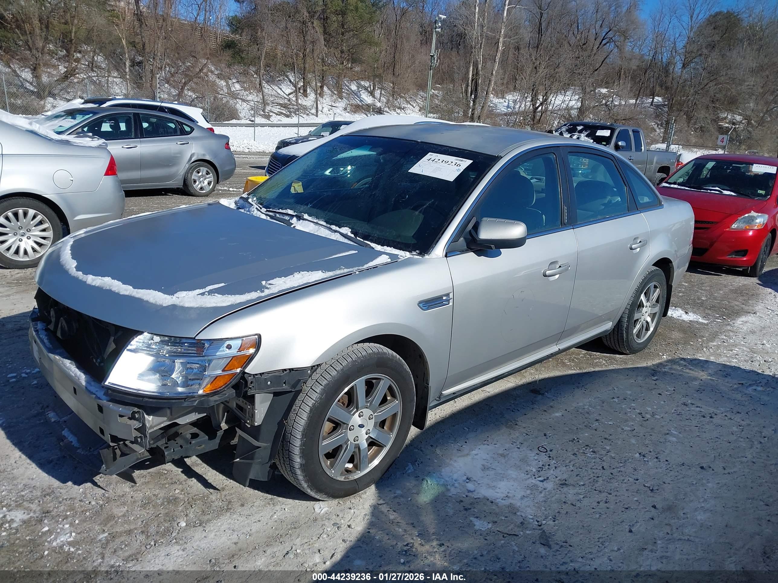 FORD TAURUS image 2