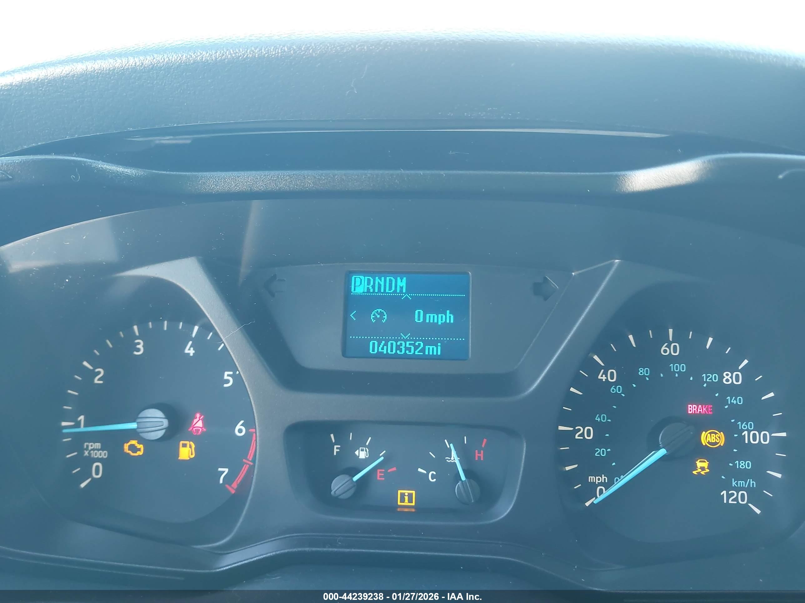 FORD TRANSIT-150 image 7