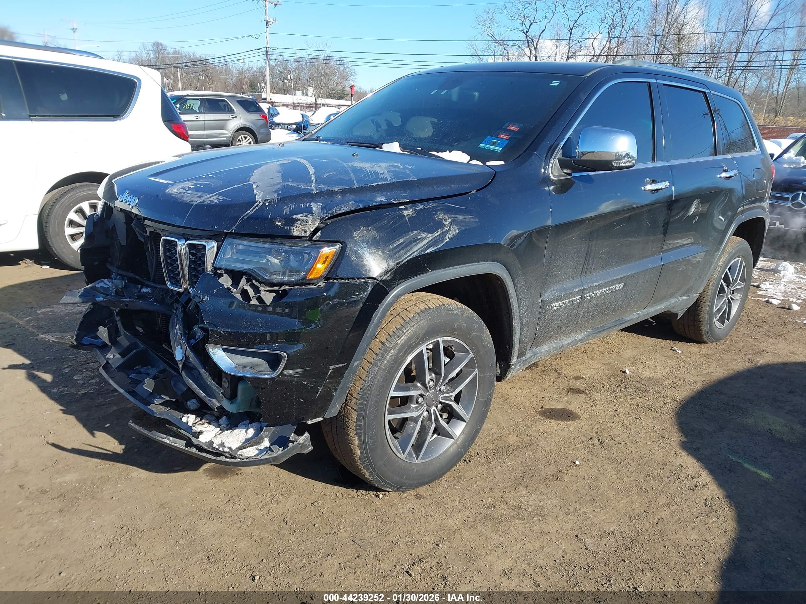 JEEP GRAND image 2