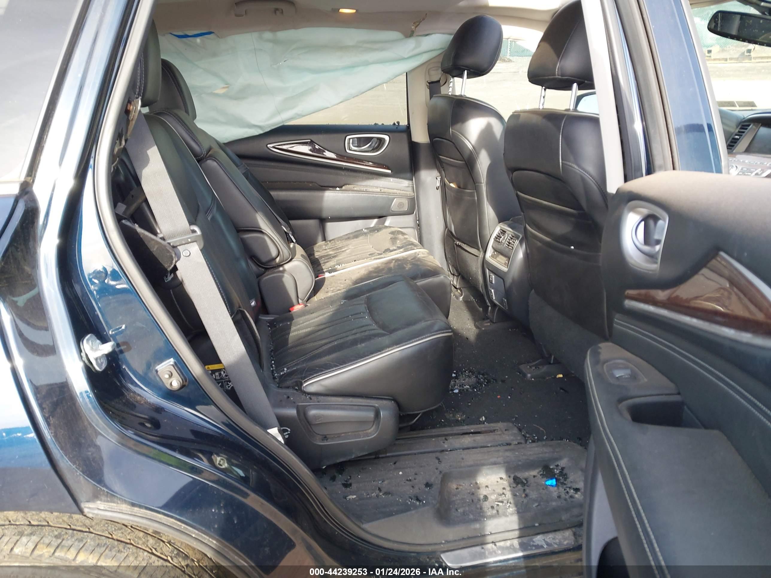 INFINITI QX60 image 8
