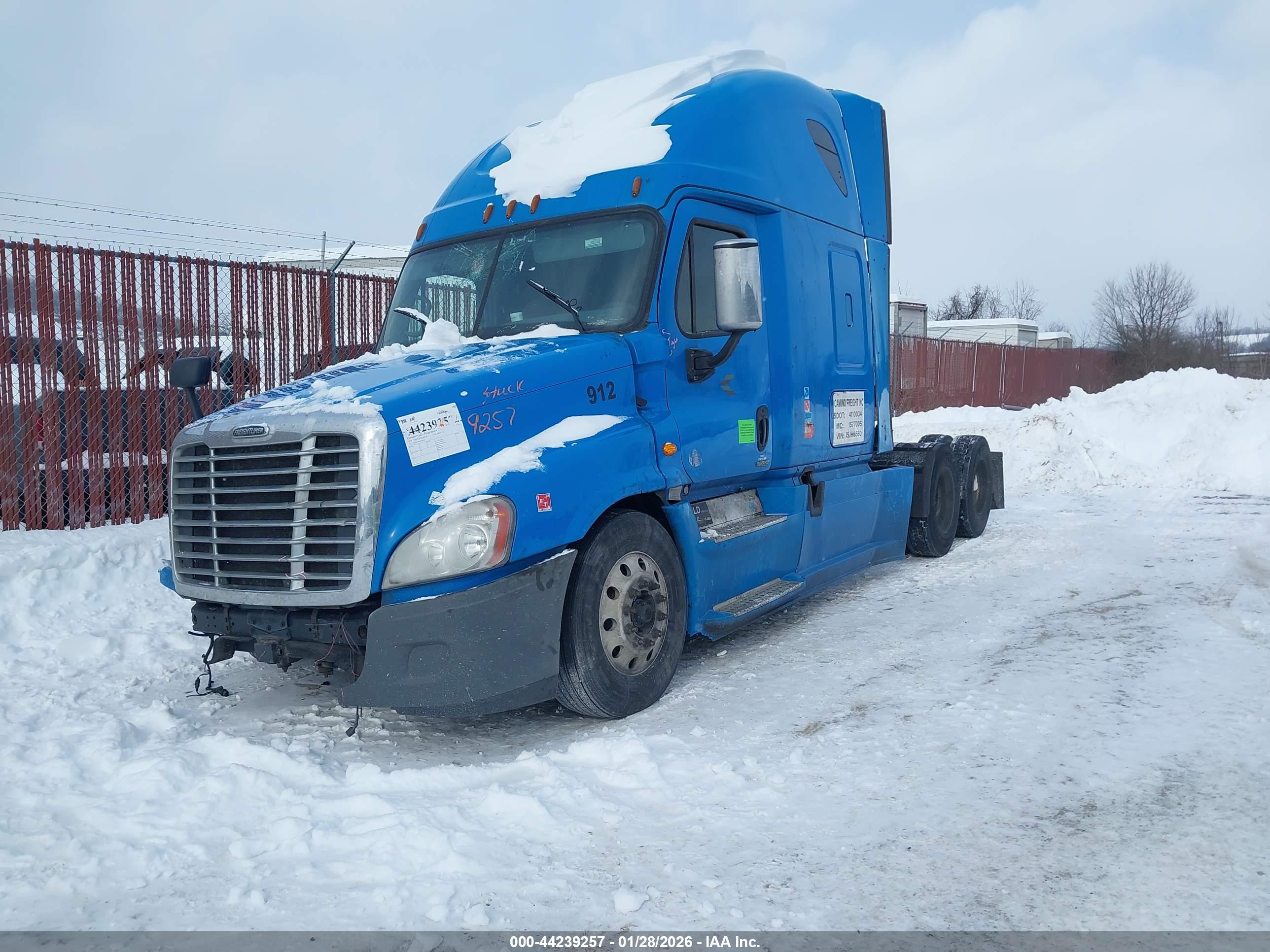 FREIGHTLINER CASCADIA image 2
