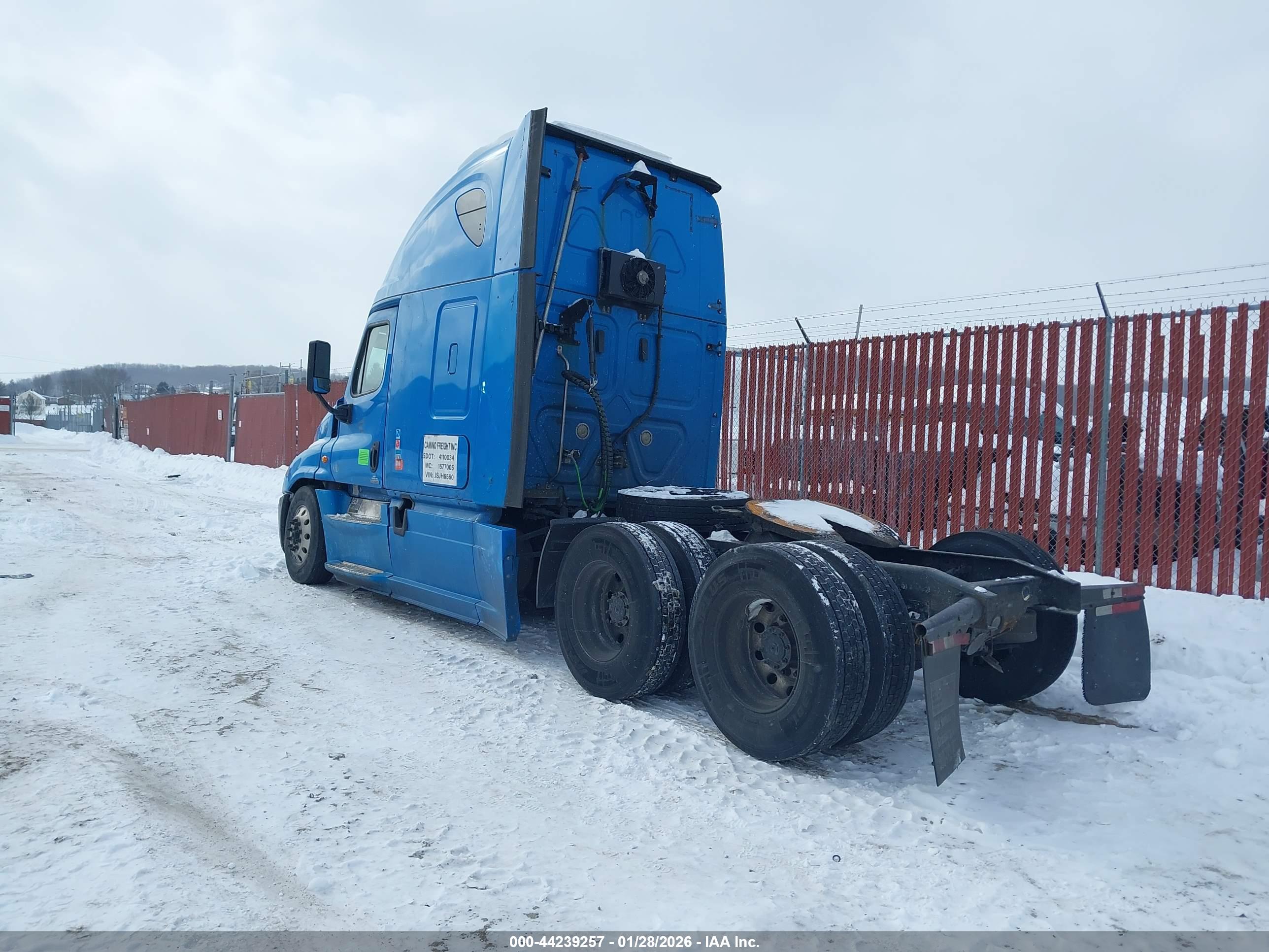 FREIGHTLINER CASCADIA image 3