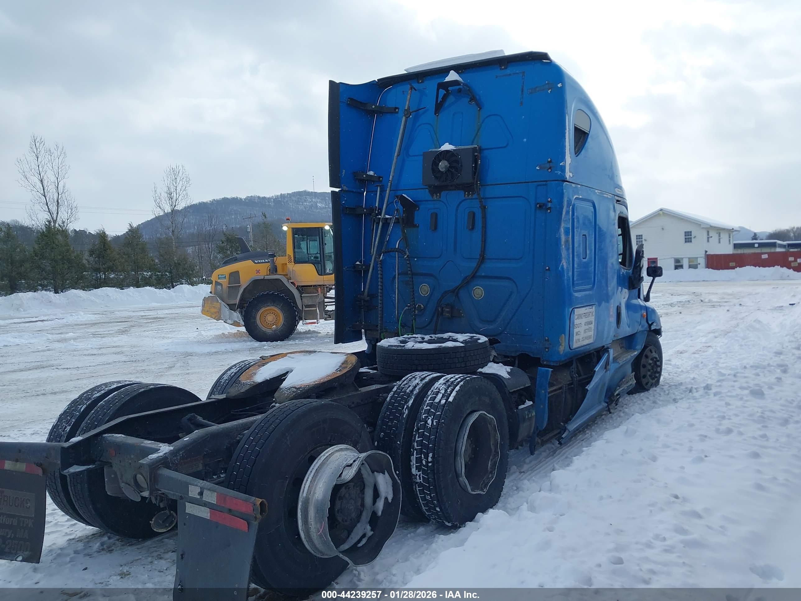 FREIGHTLINER CASCADIA image 4