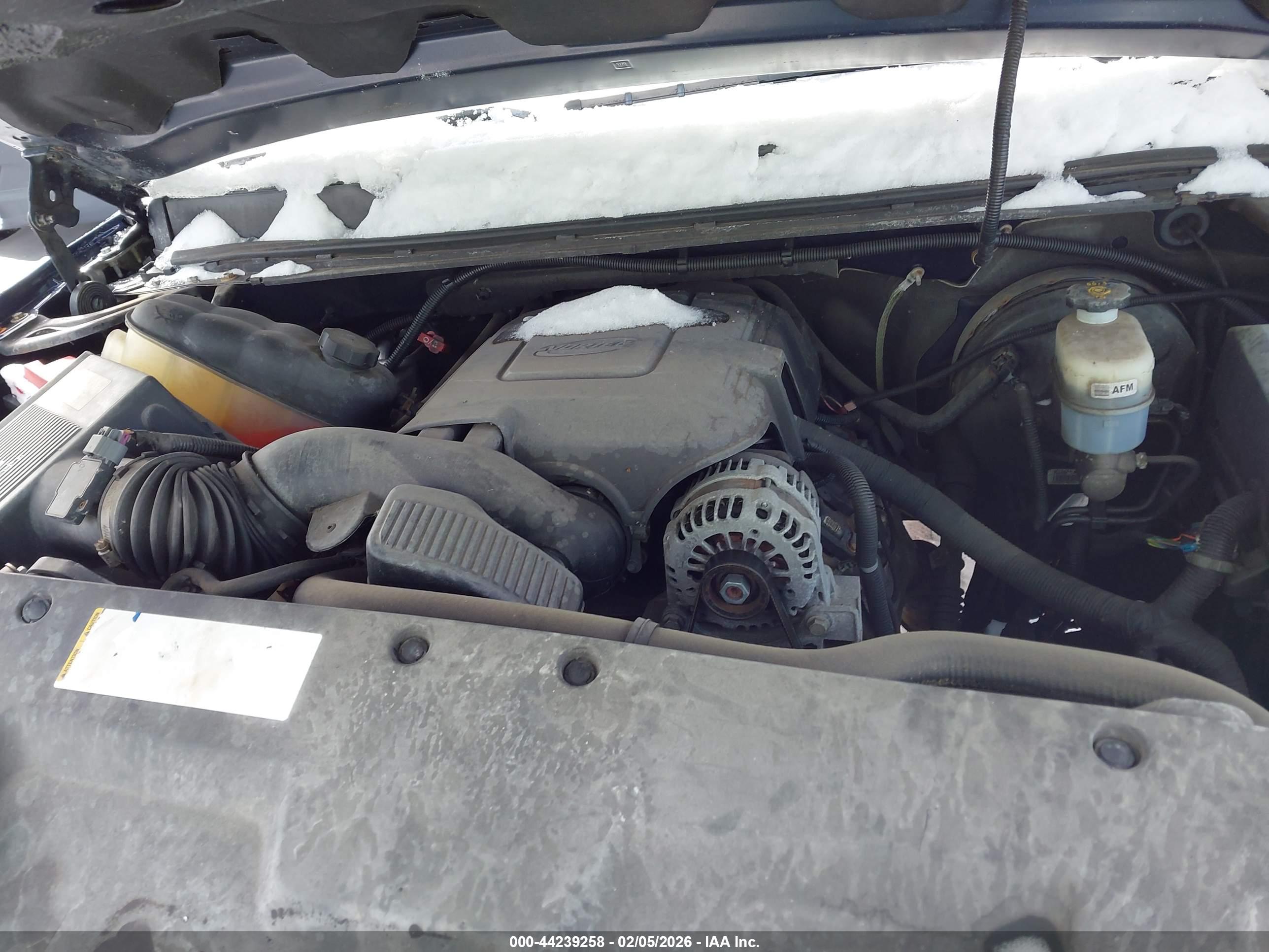 CHEVROLET SILVERADO image 10