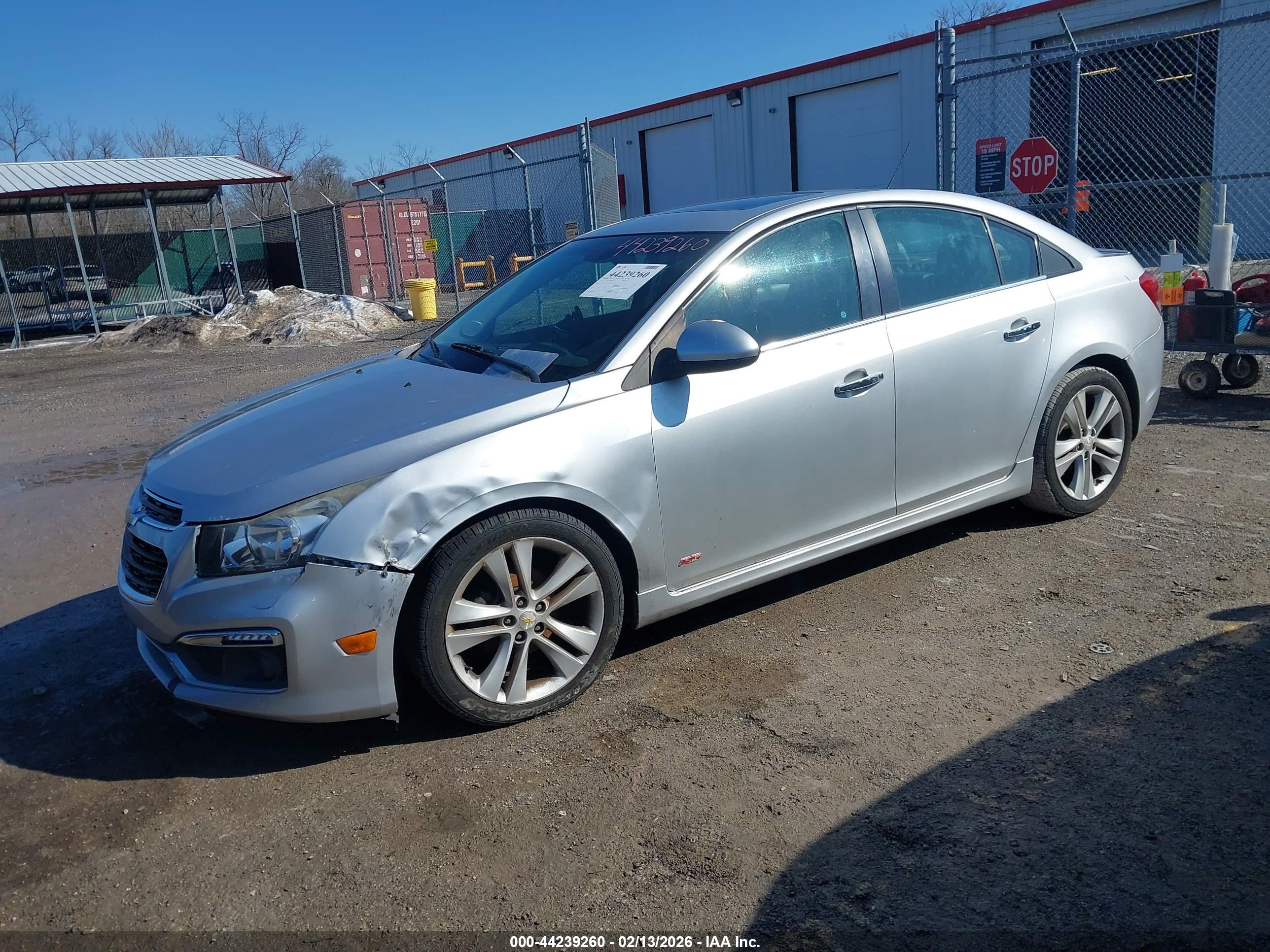 CHEVROLET CRUZE image 2