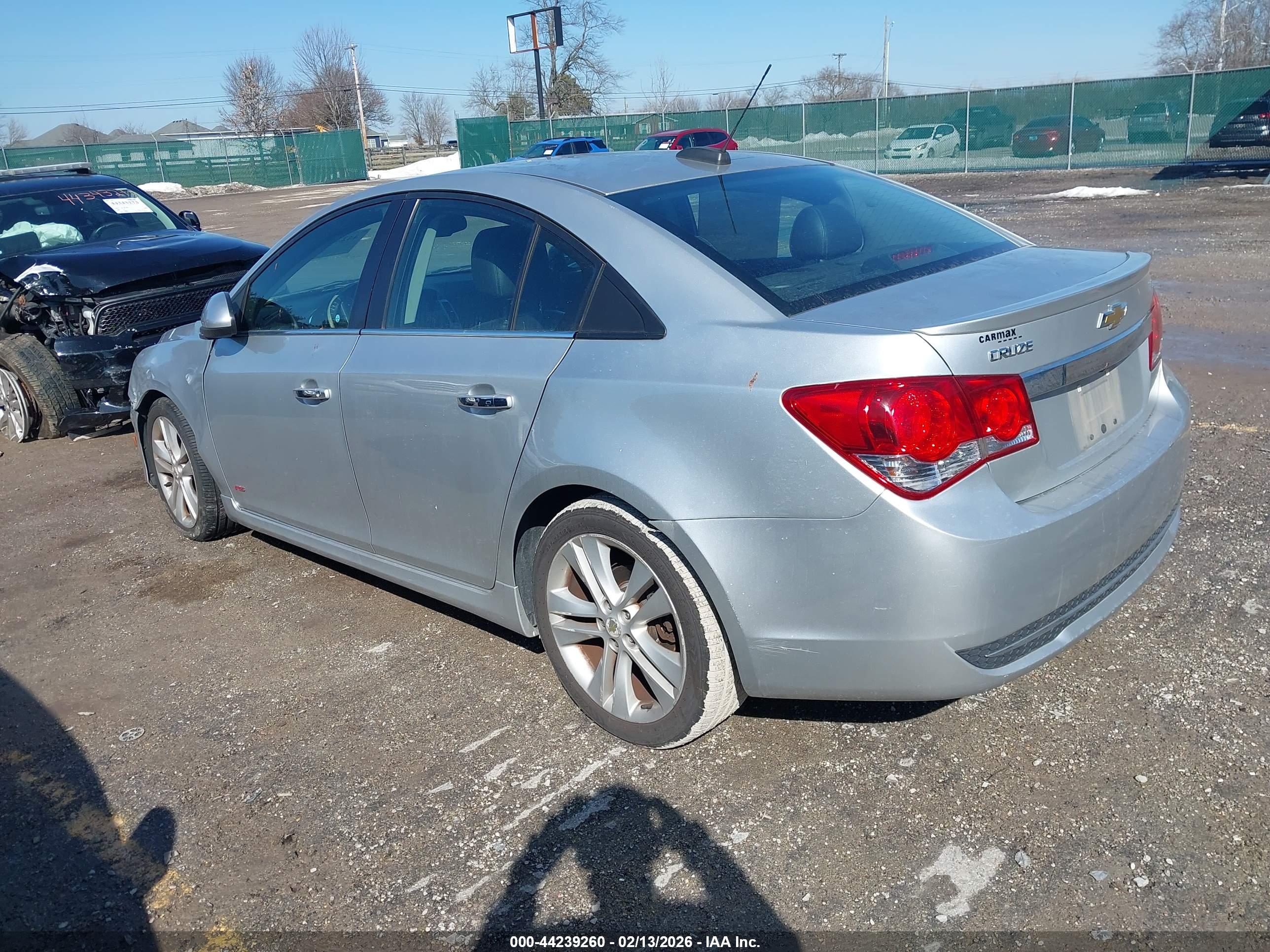 CHEVROLET CRUZE image 3