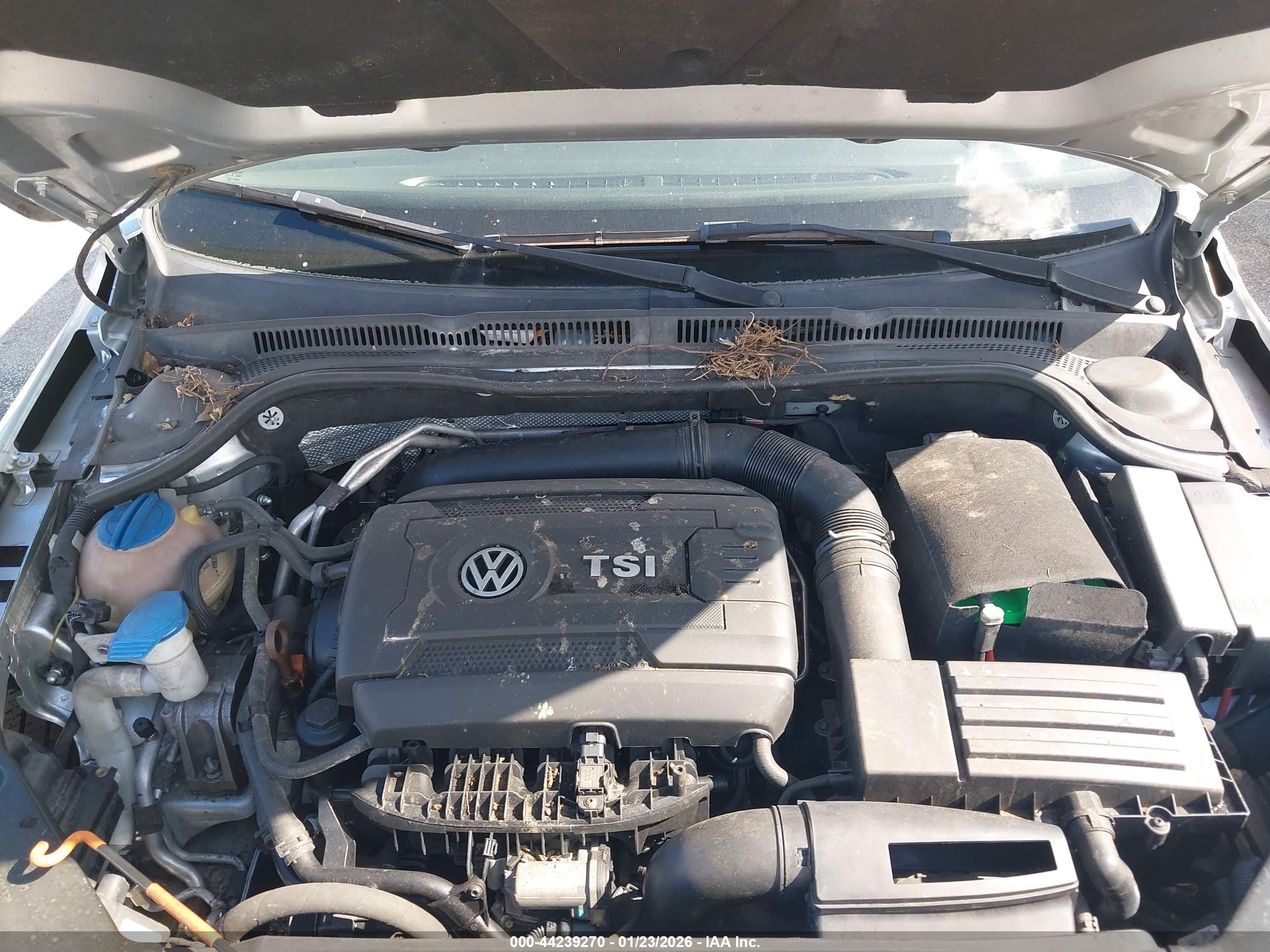 VOLKSWAGEN JETTA image 10