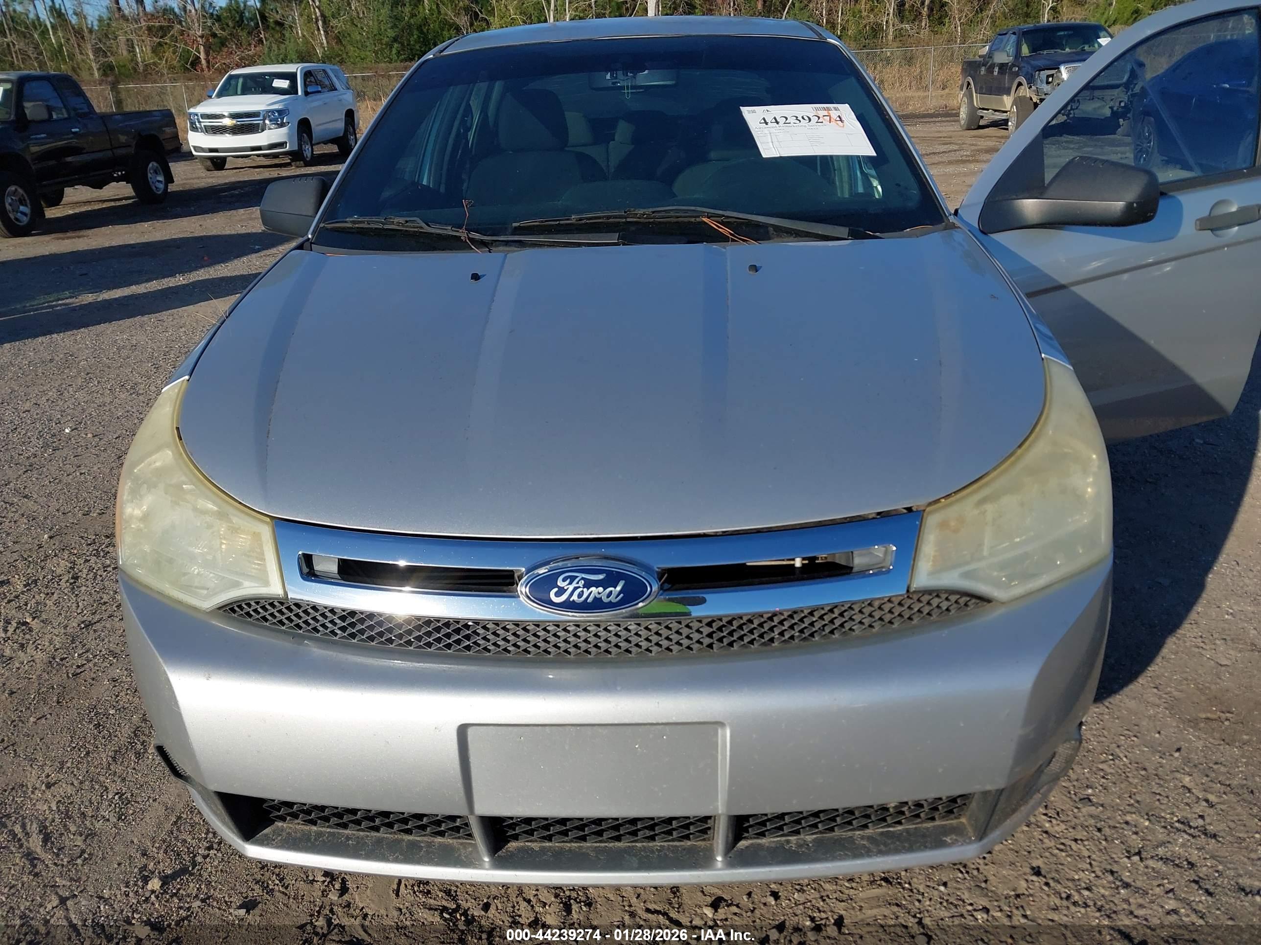 FORD FOCUS image 6