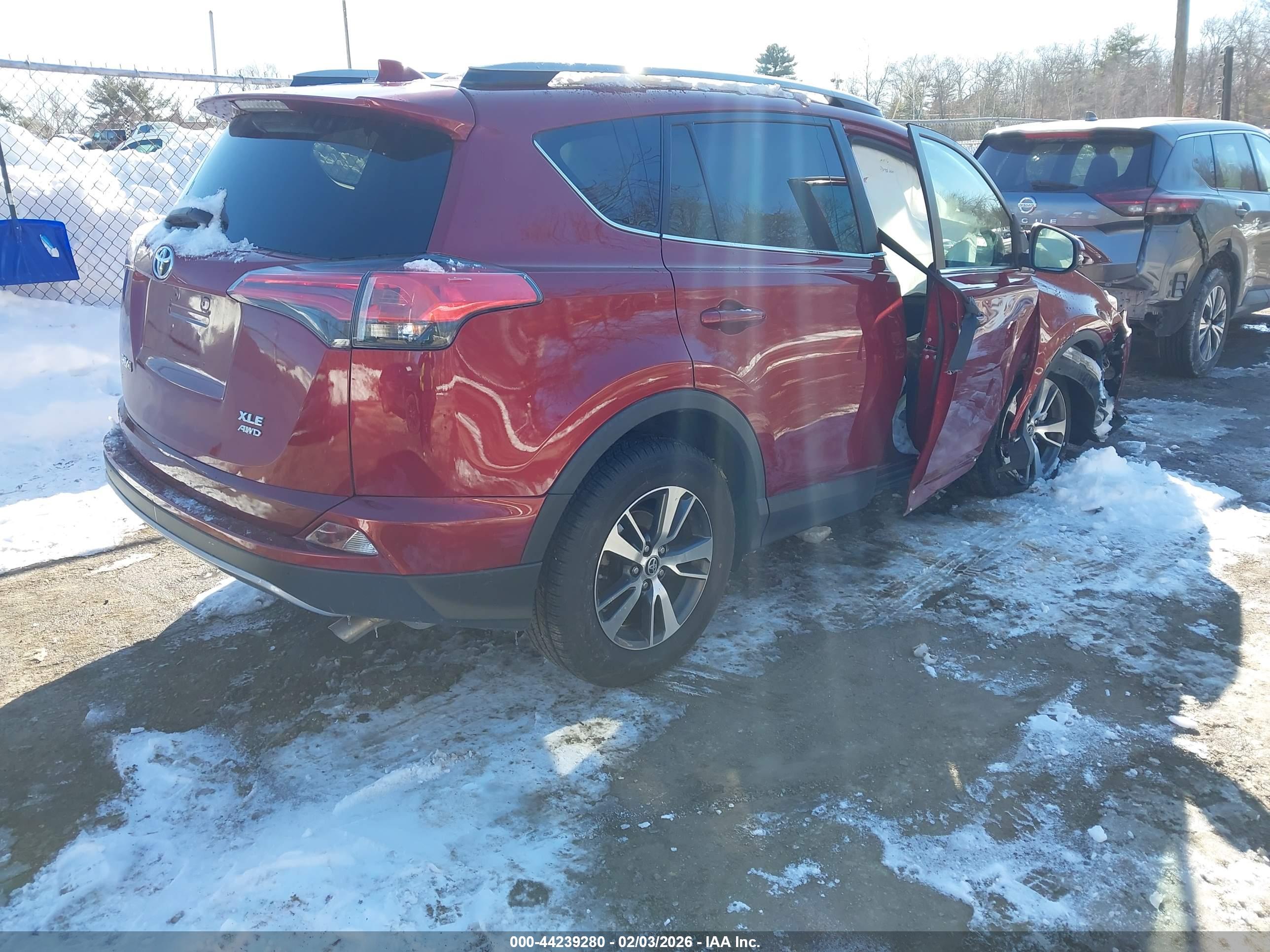 TOYOTA RAV4 image 4