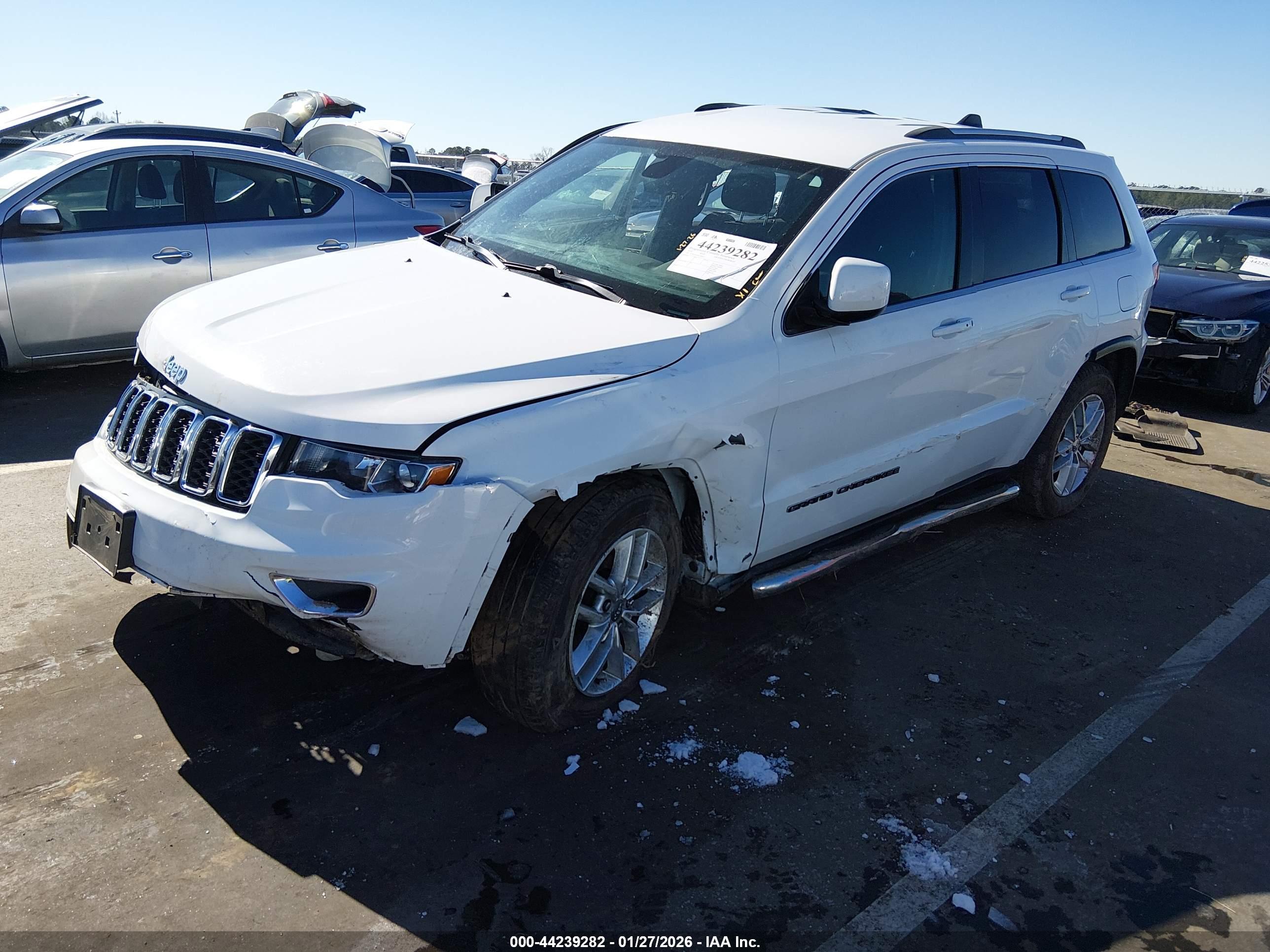 JEEP GRAND image 2