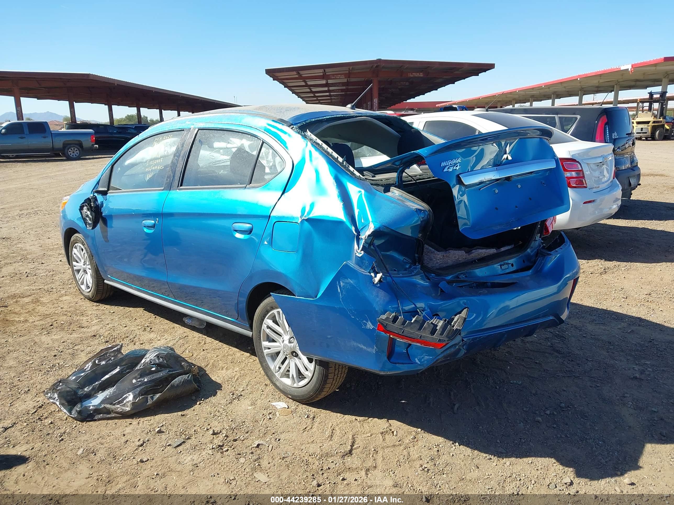 MITSUBISHI MIRAGE image 3