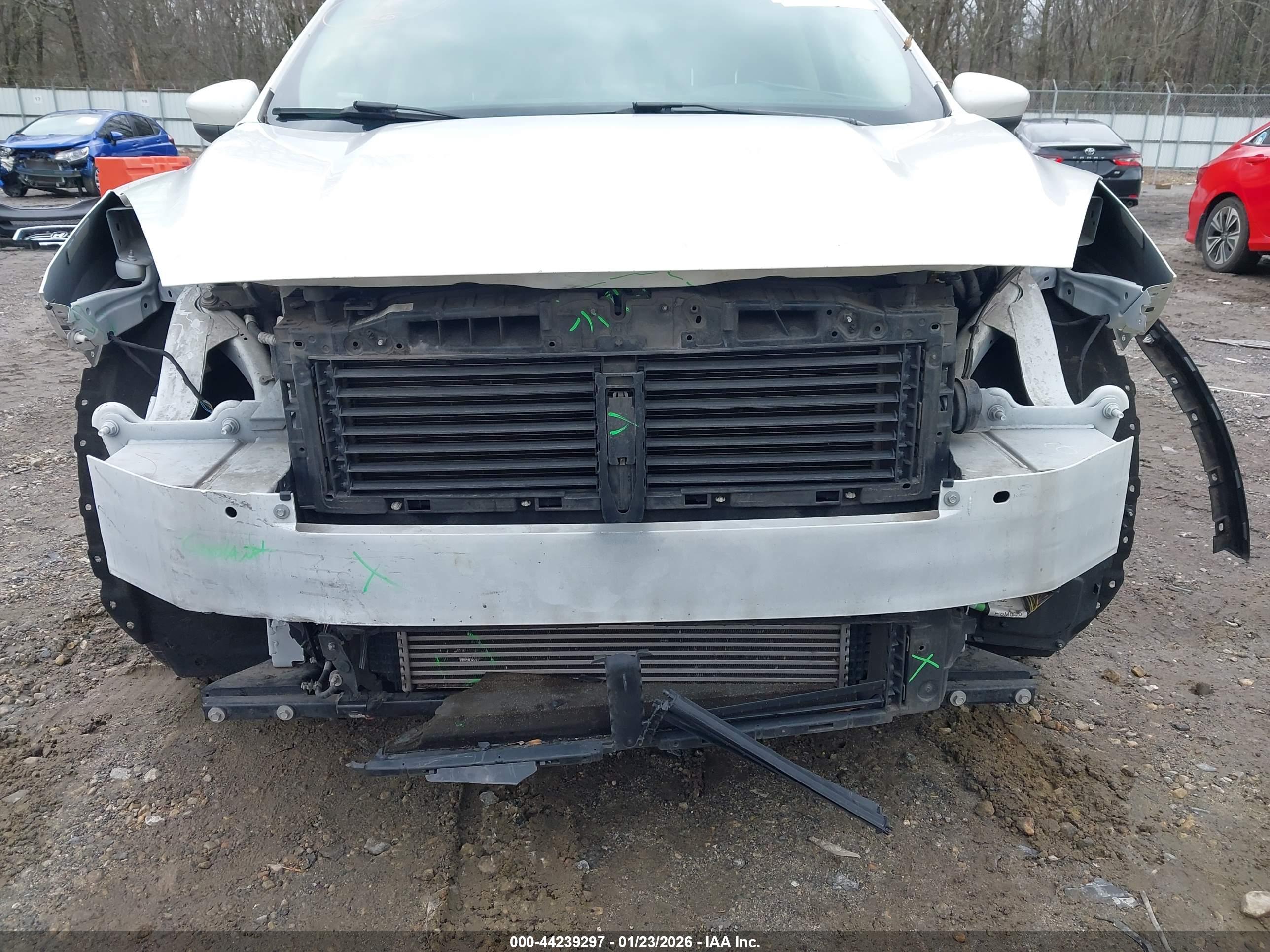 FORD ESCAPE image 6