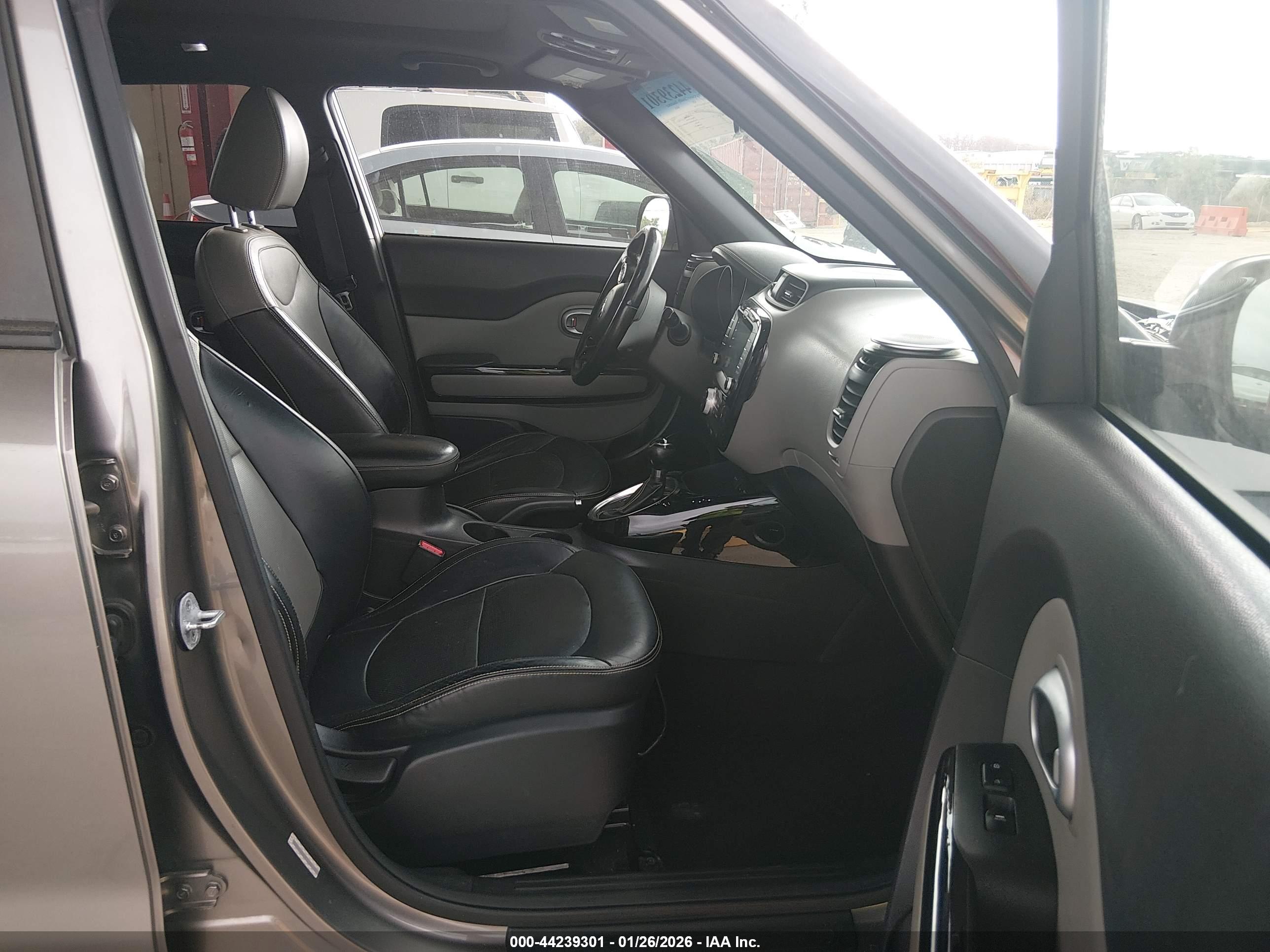 KIA SOUL image 5
