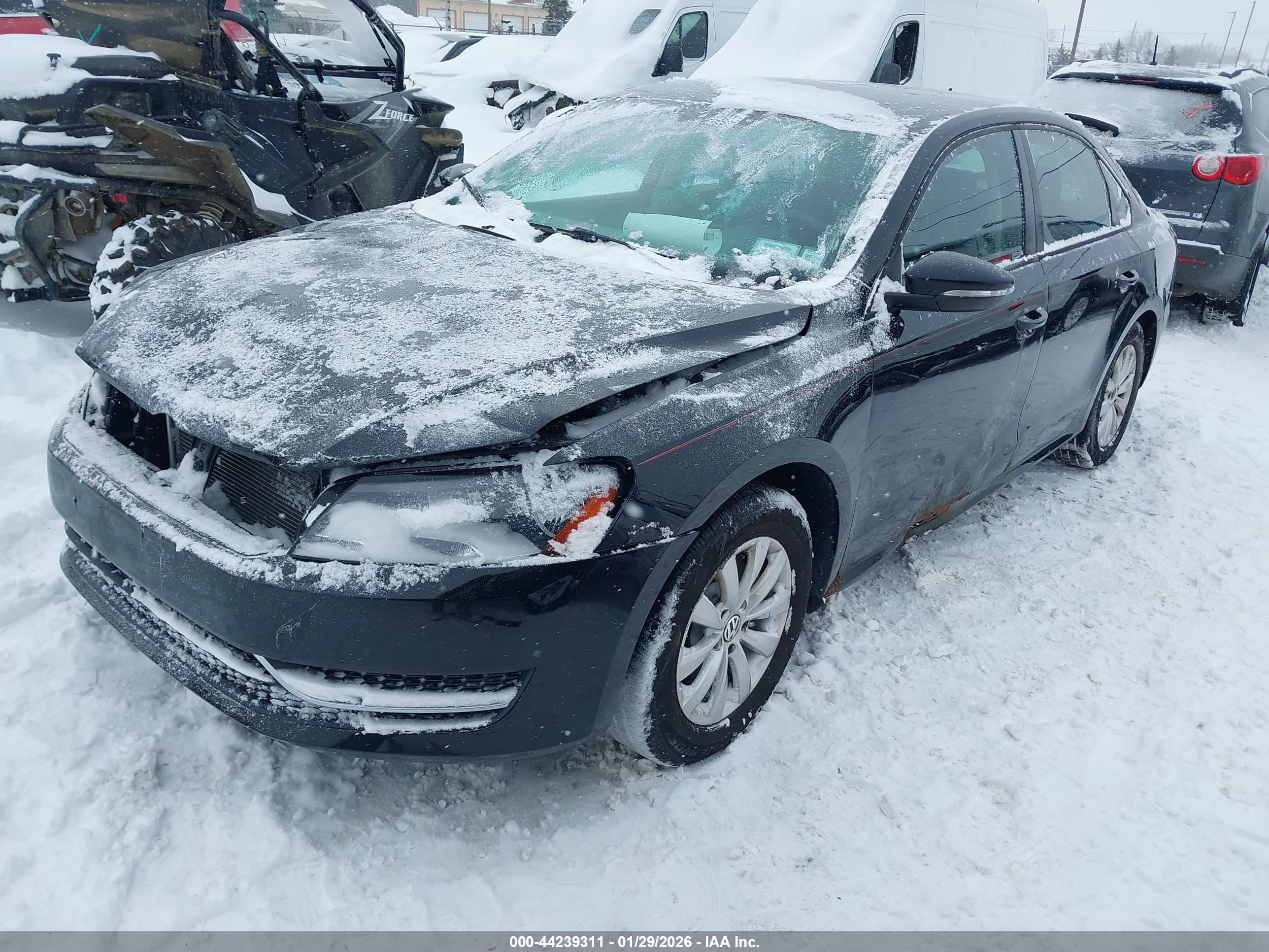 VOLKSWAGEN PASSAT image 2