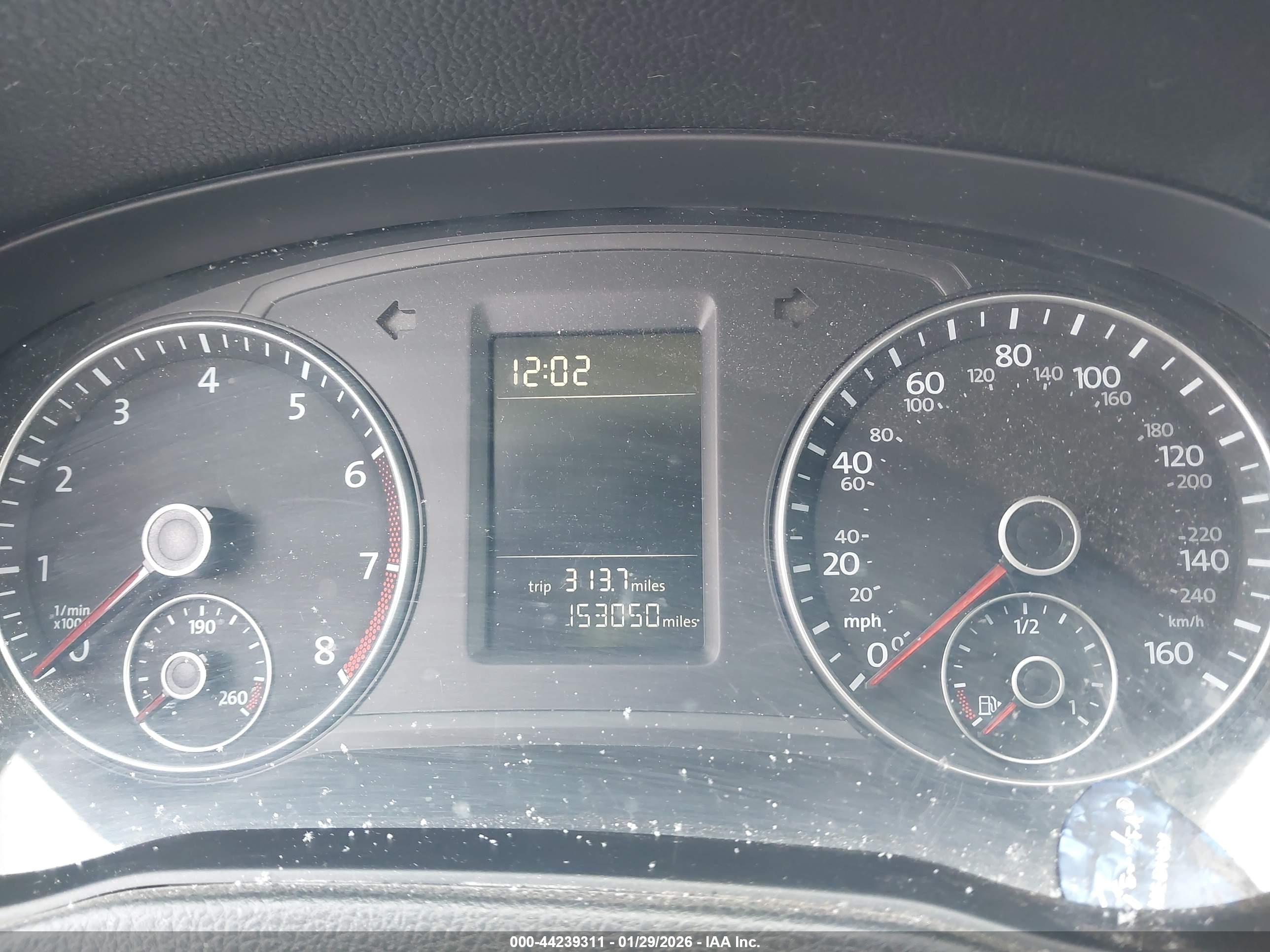 VOLKSWAGEN PASSAT image 7
