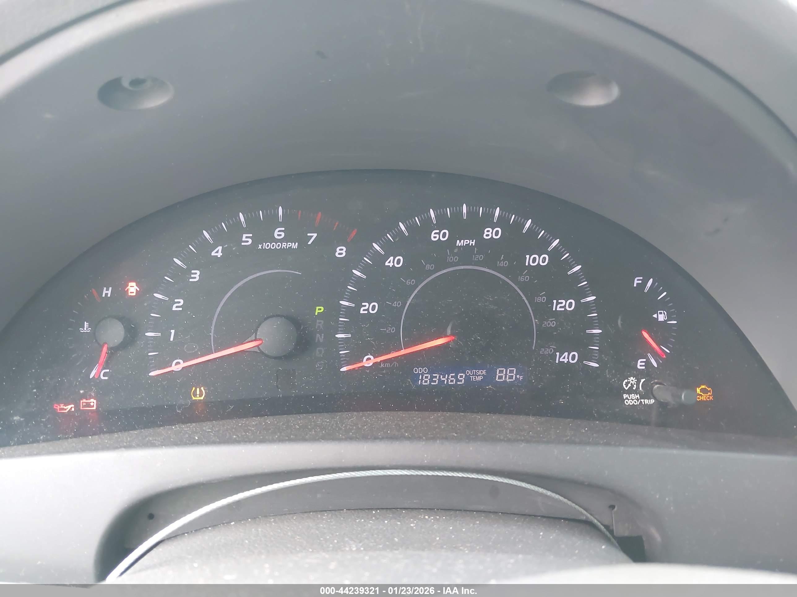 TOYOTA CAMRY image 7