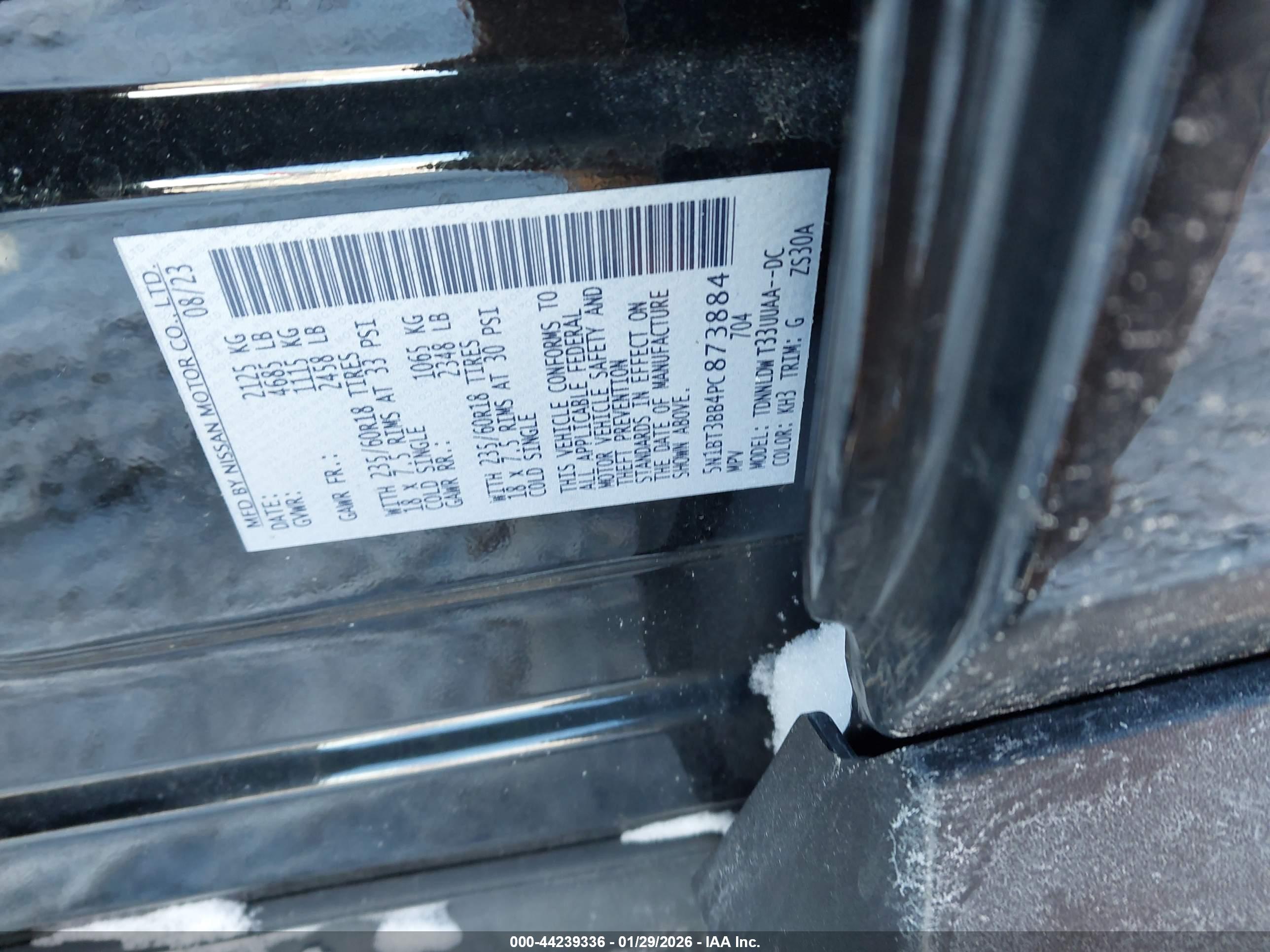 NISSAN ROGUE image 9
