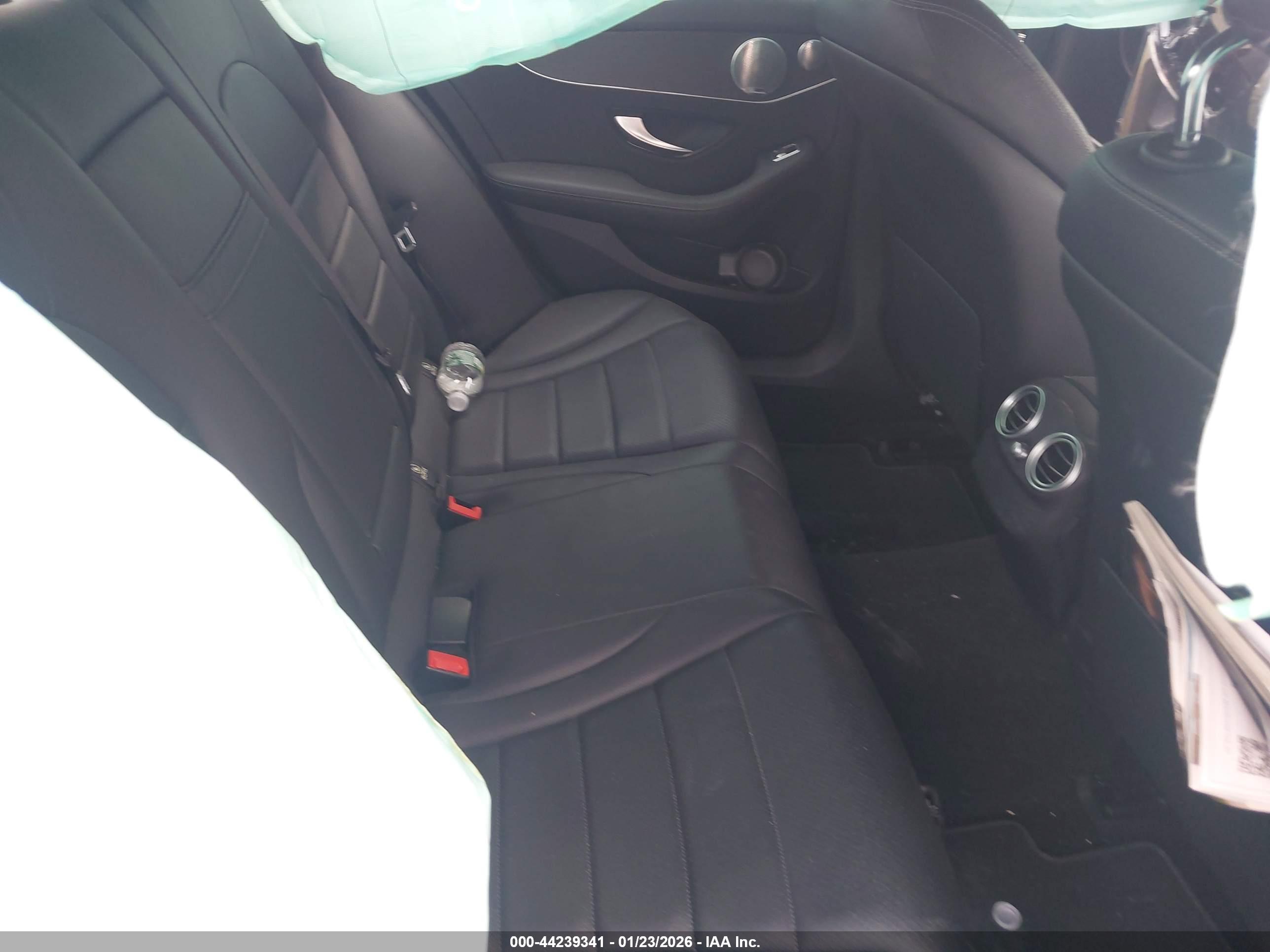 MERCEDES-BENZ C image 8