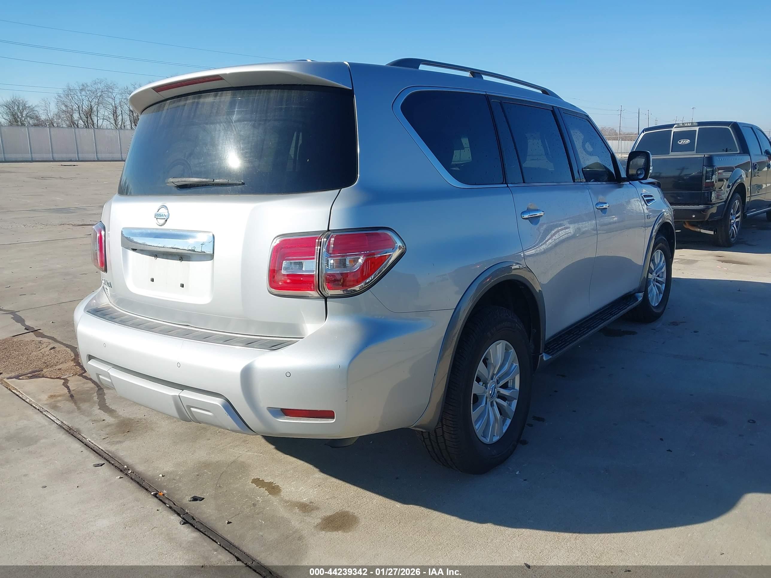 NISSAN ARMADA image 4