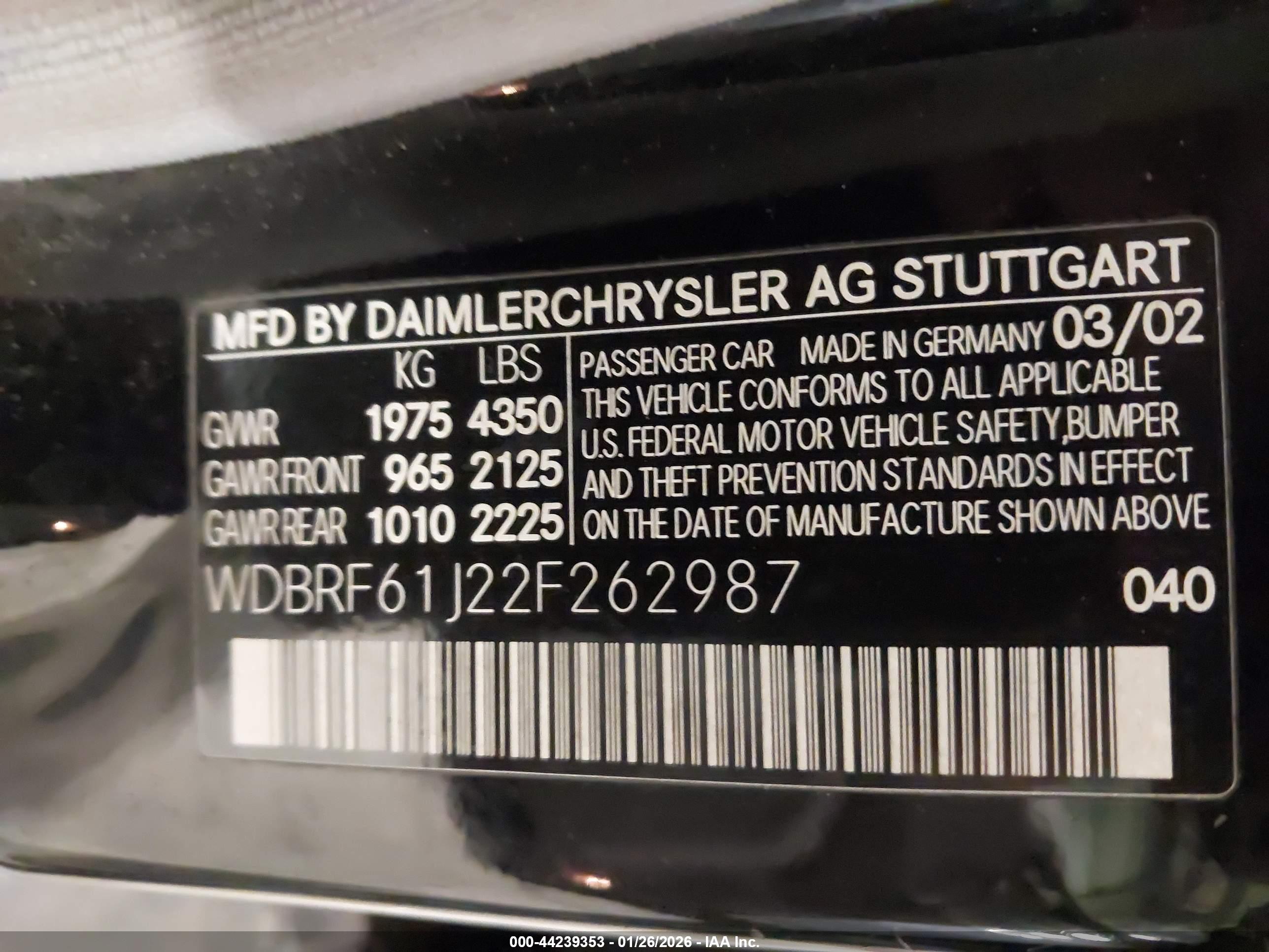 MERCEDES-BENZ C image 9