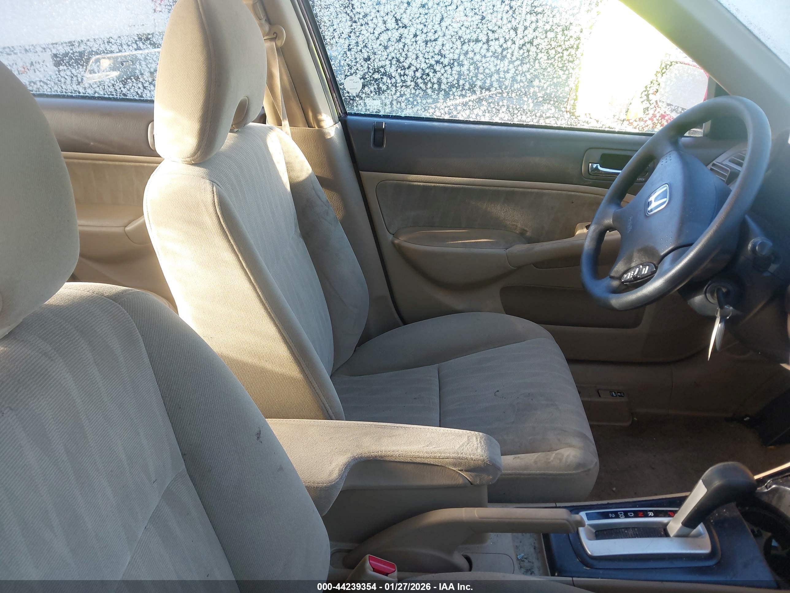 HONDA CIVIC image 5