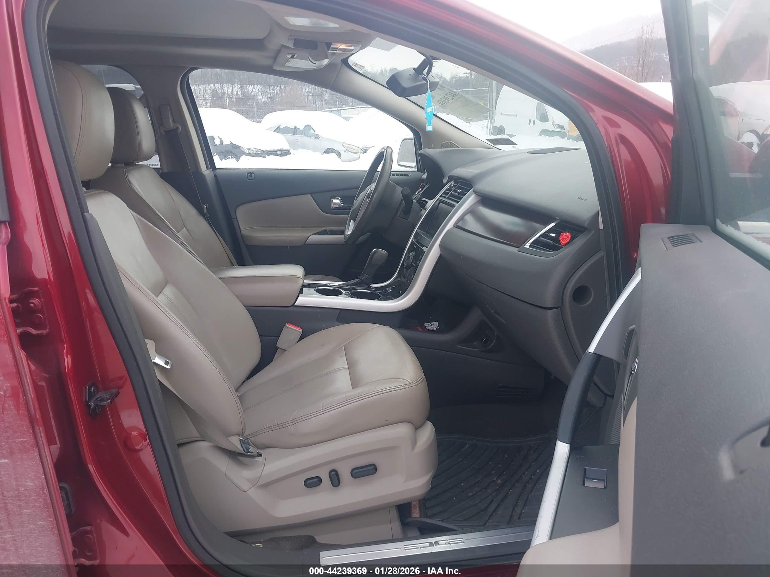 FORD EDGE image 5