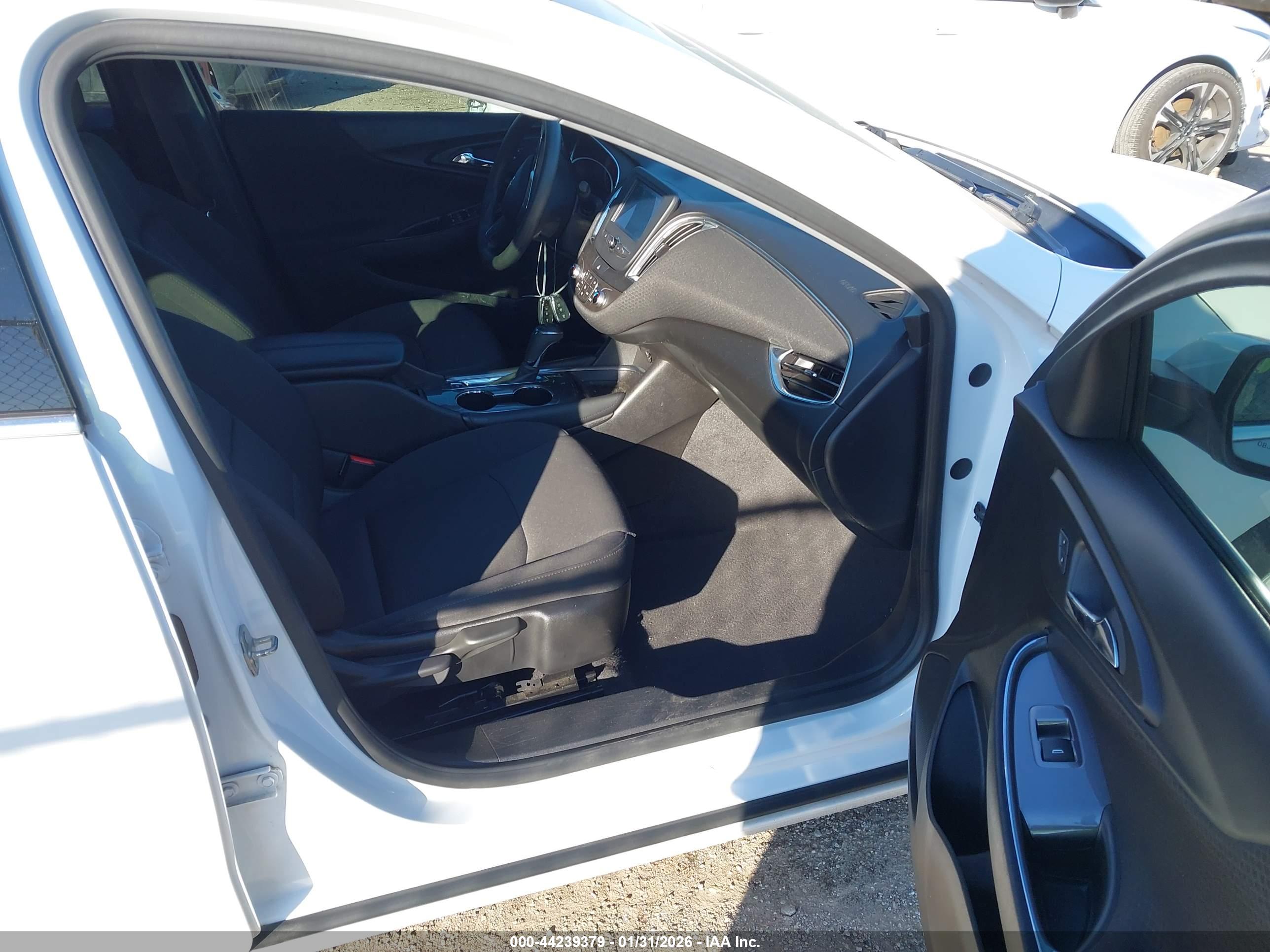 CHEVROLET MALIBU image 5