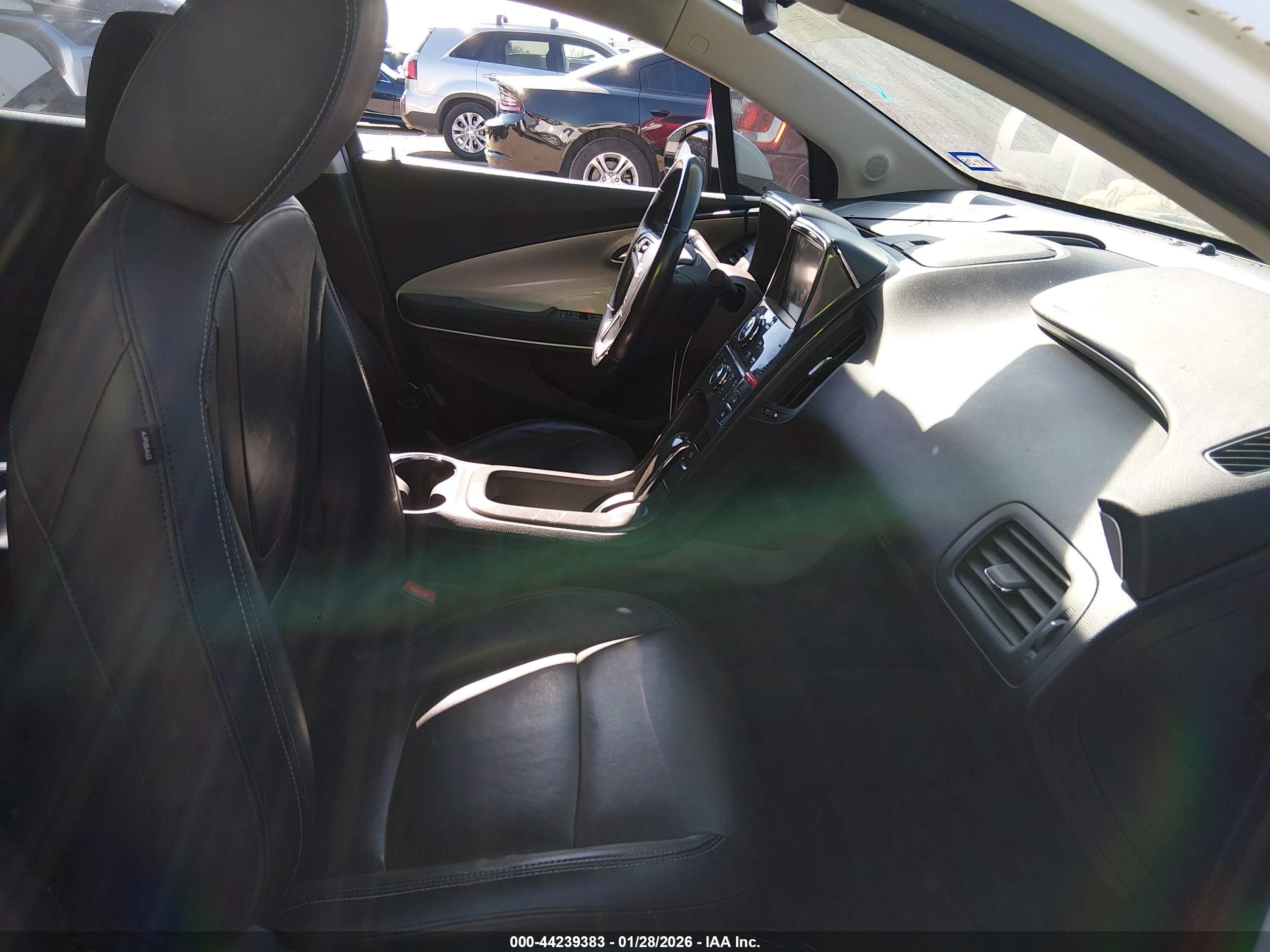 CHEVROLET VOLT image 5