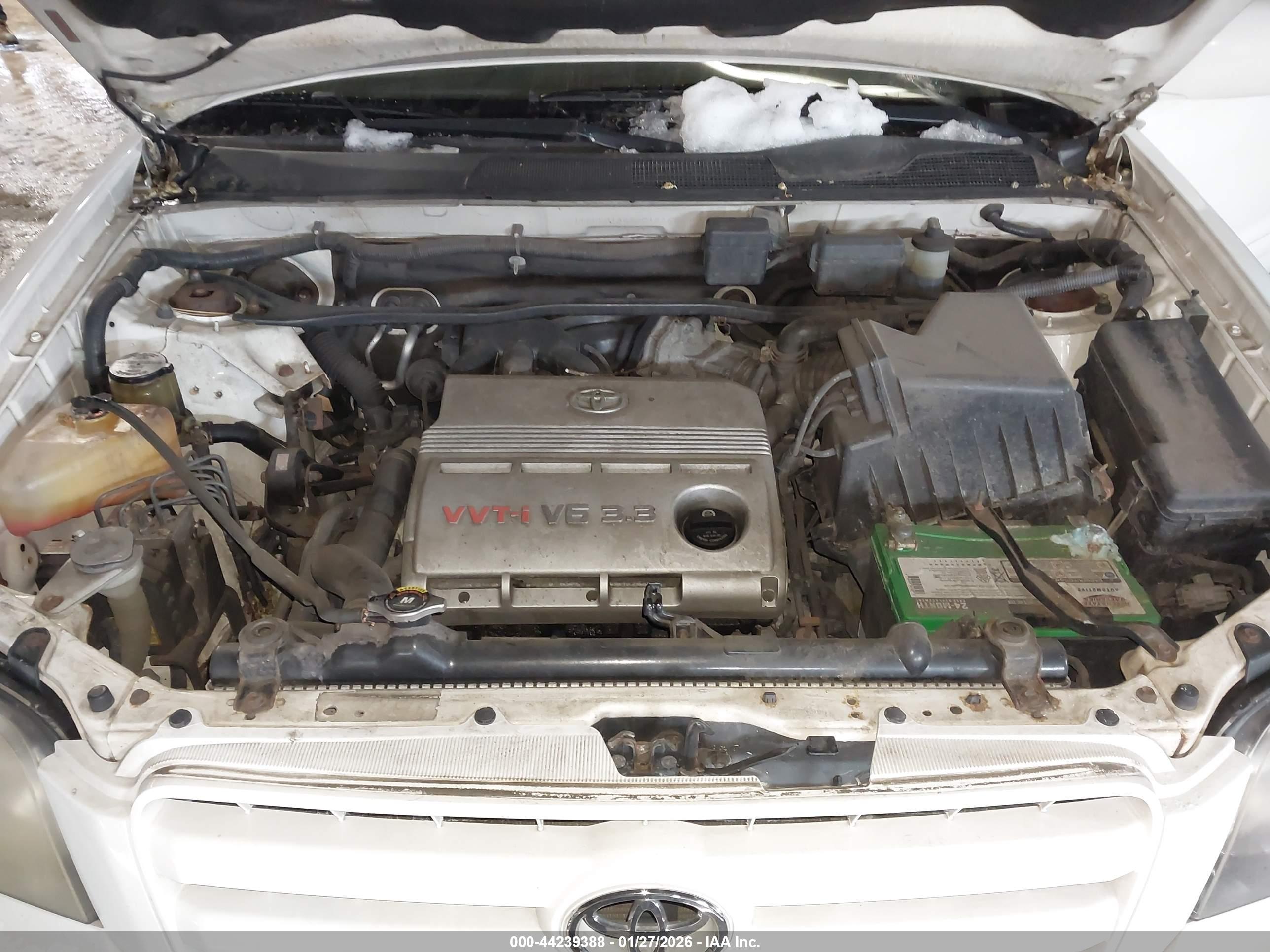 TOYOTA HIGHLANDER image 10