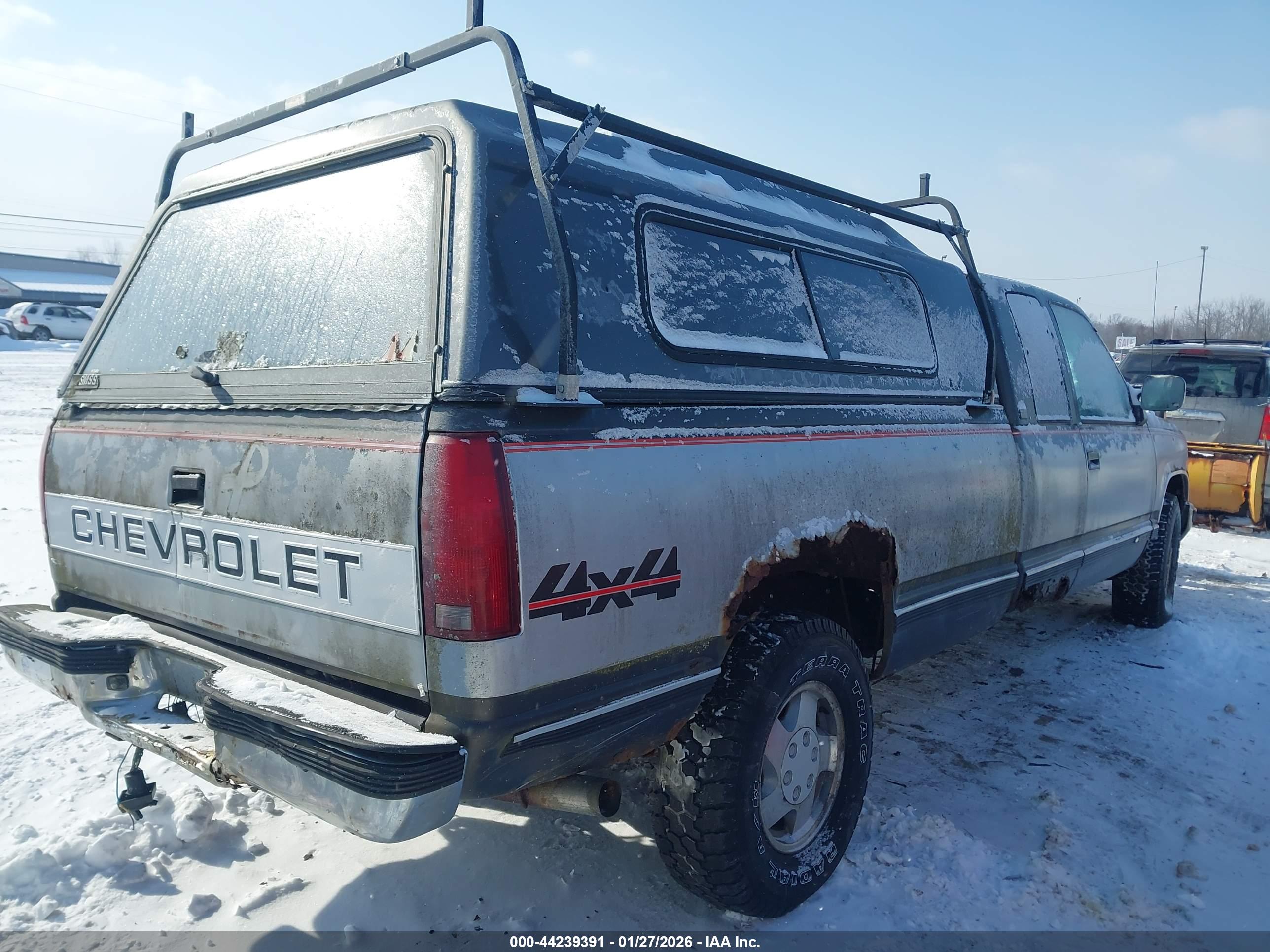 CHEVROLET GMT-400 image 4
