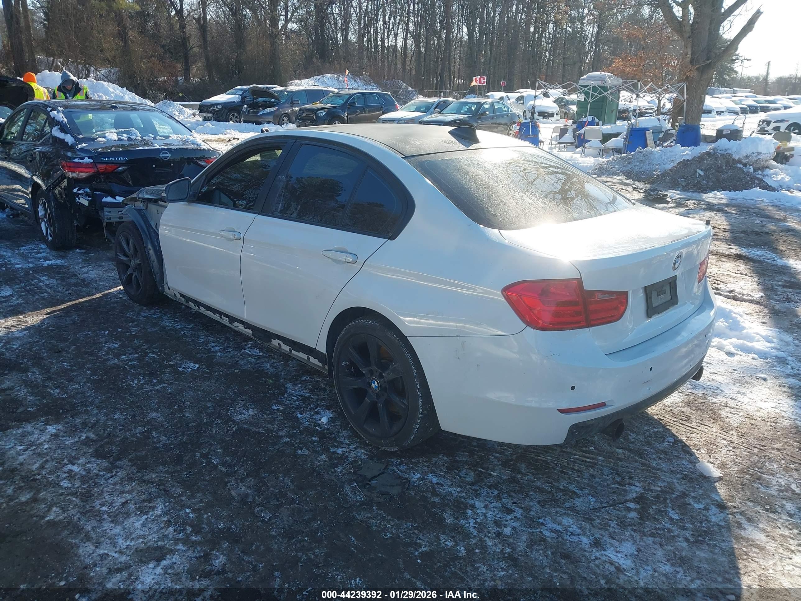 BMW 335I image 3
