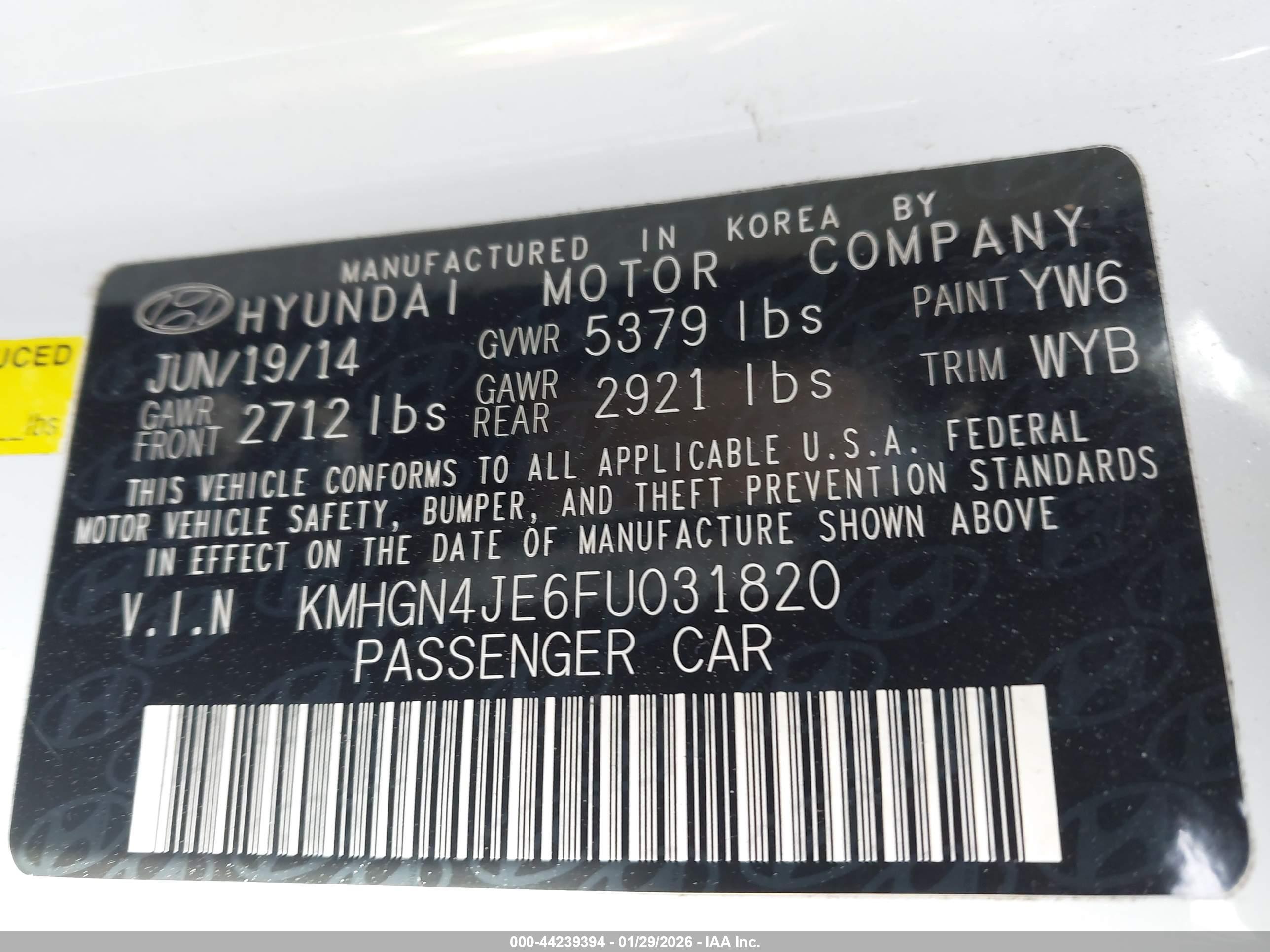 HYUNDAI GENESIS image 9