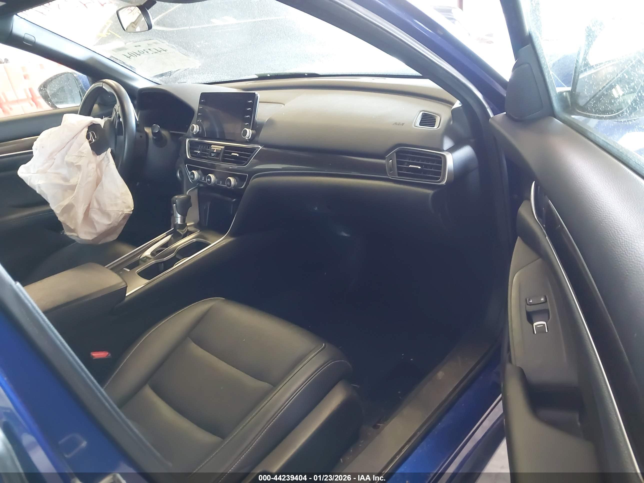 HONDA ACCORD image 5