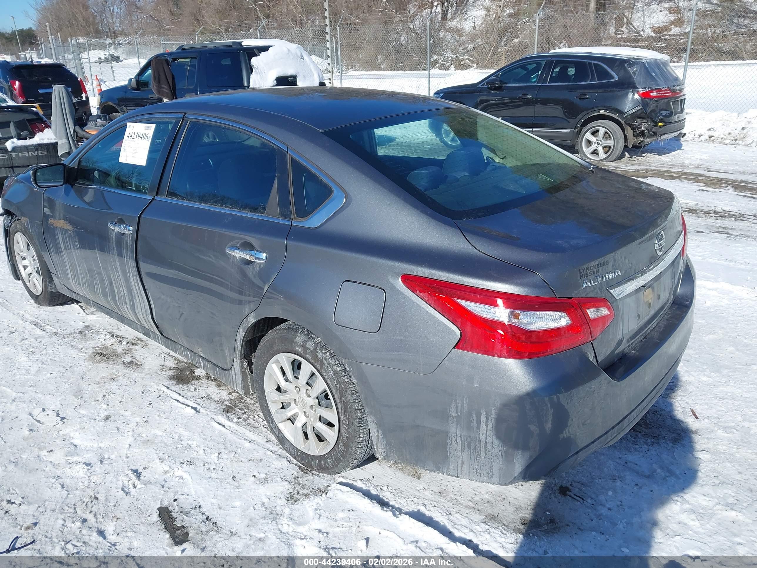 NISSAN ALTIMA image 3