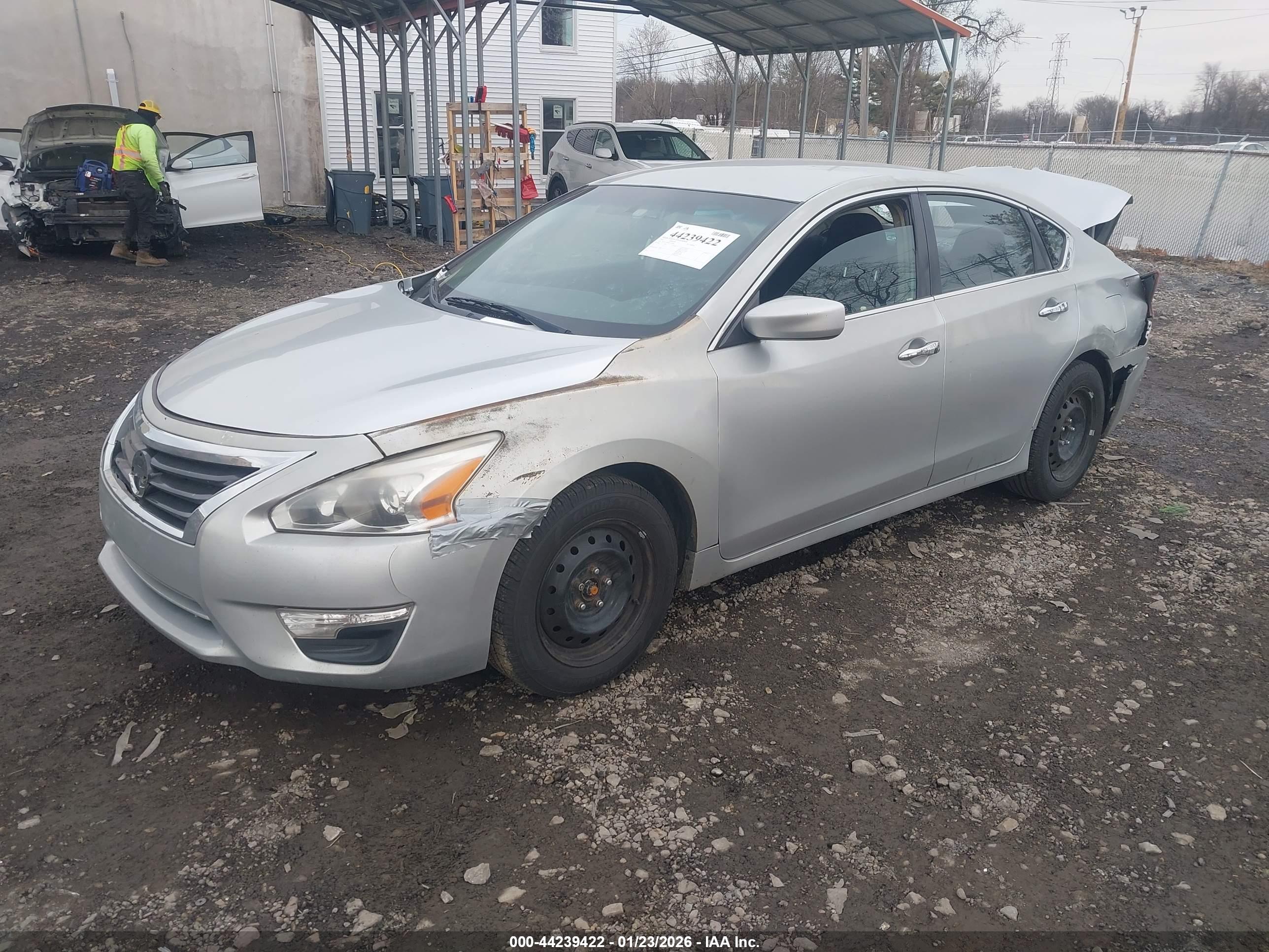 NISSAN ALTIMA image 2
