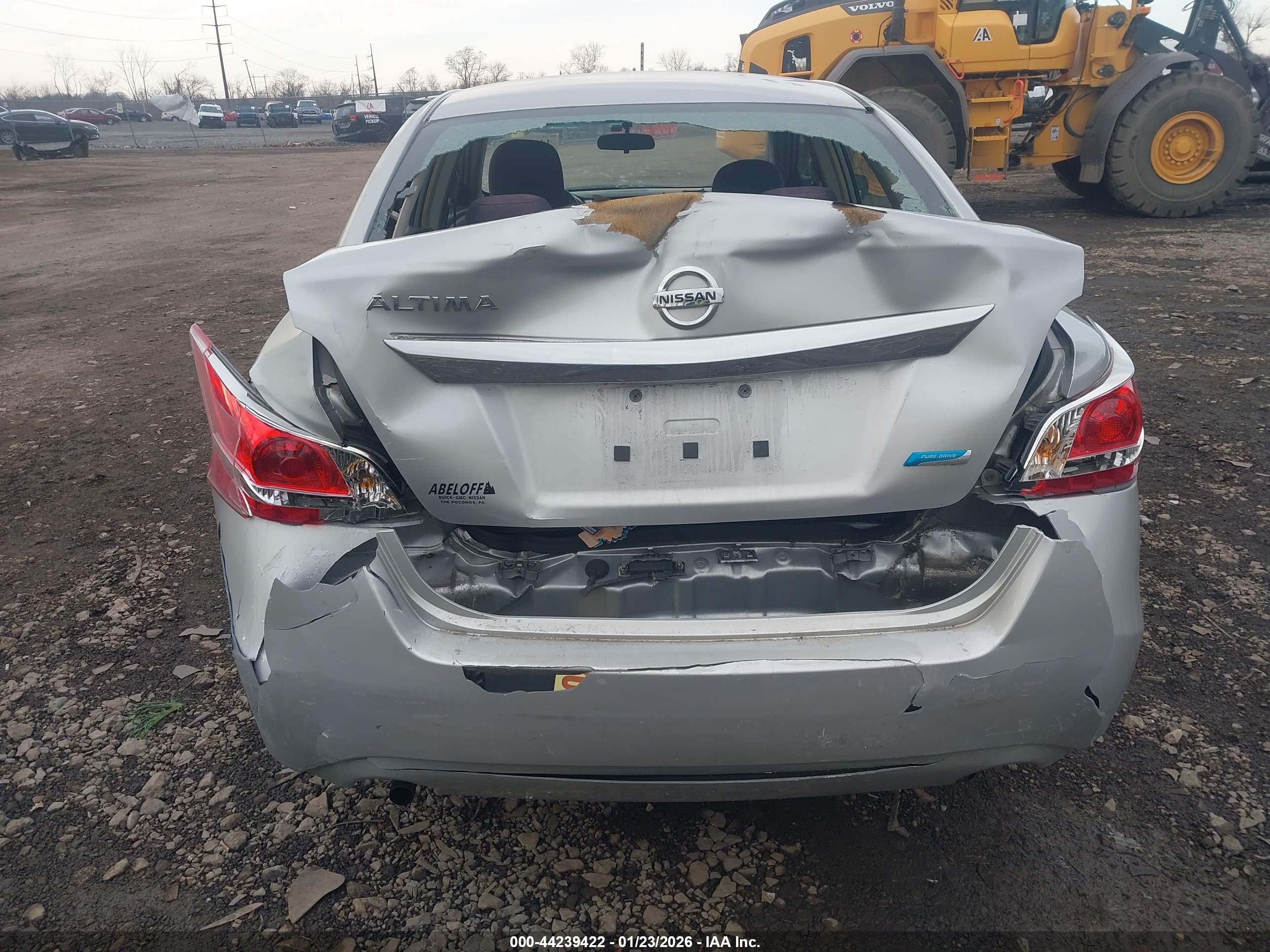 NISSAN ALTIMA image 6