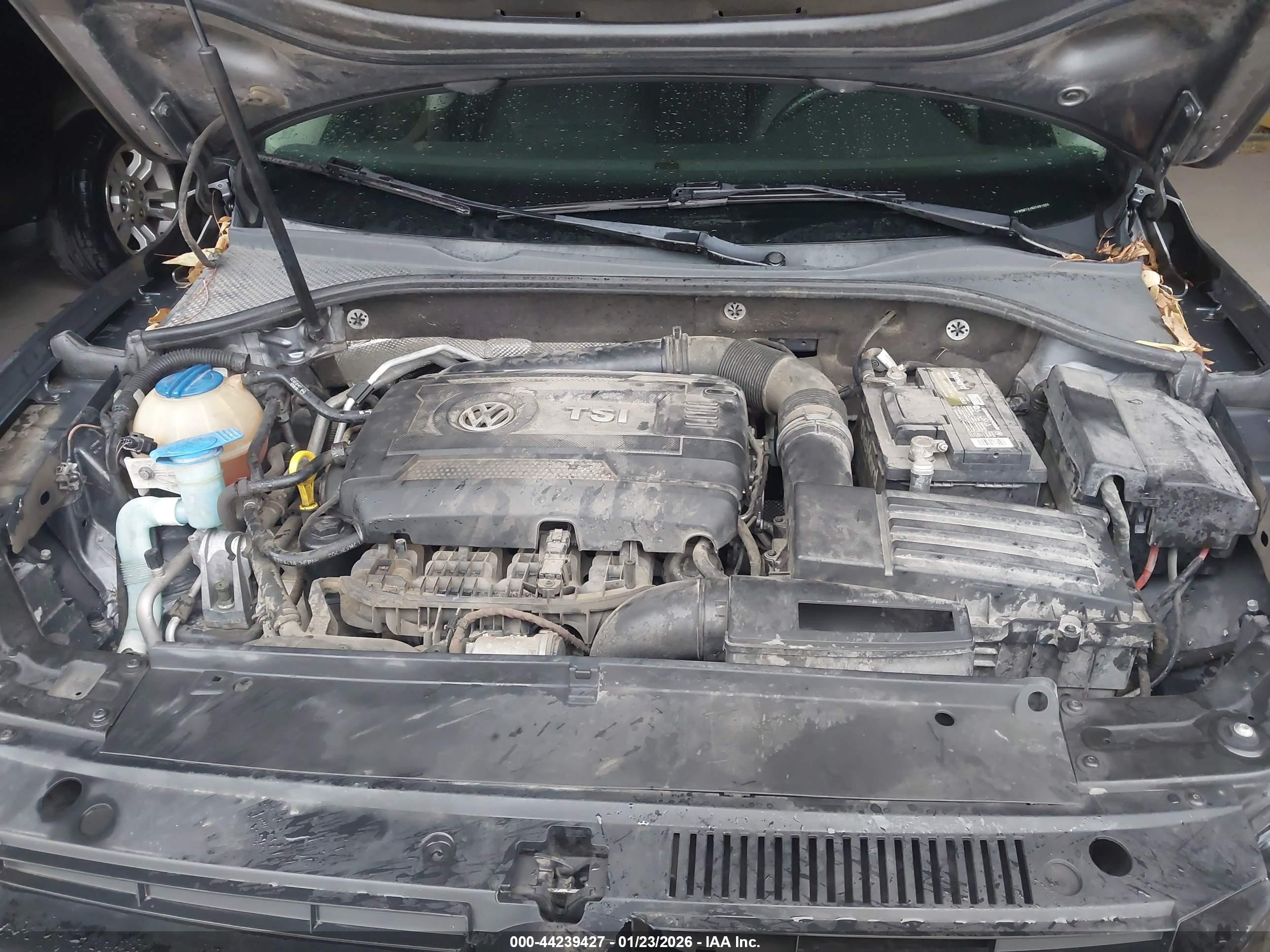 VOLKSWAGEN PASSAT image 10