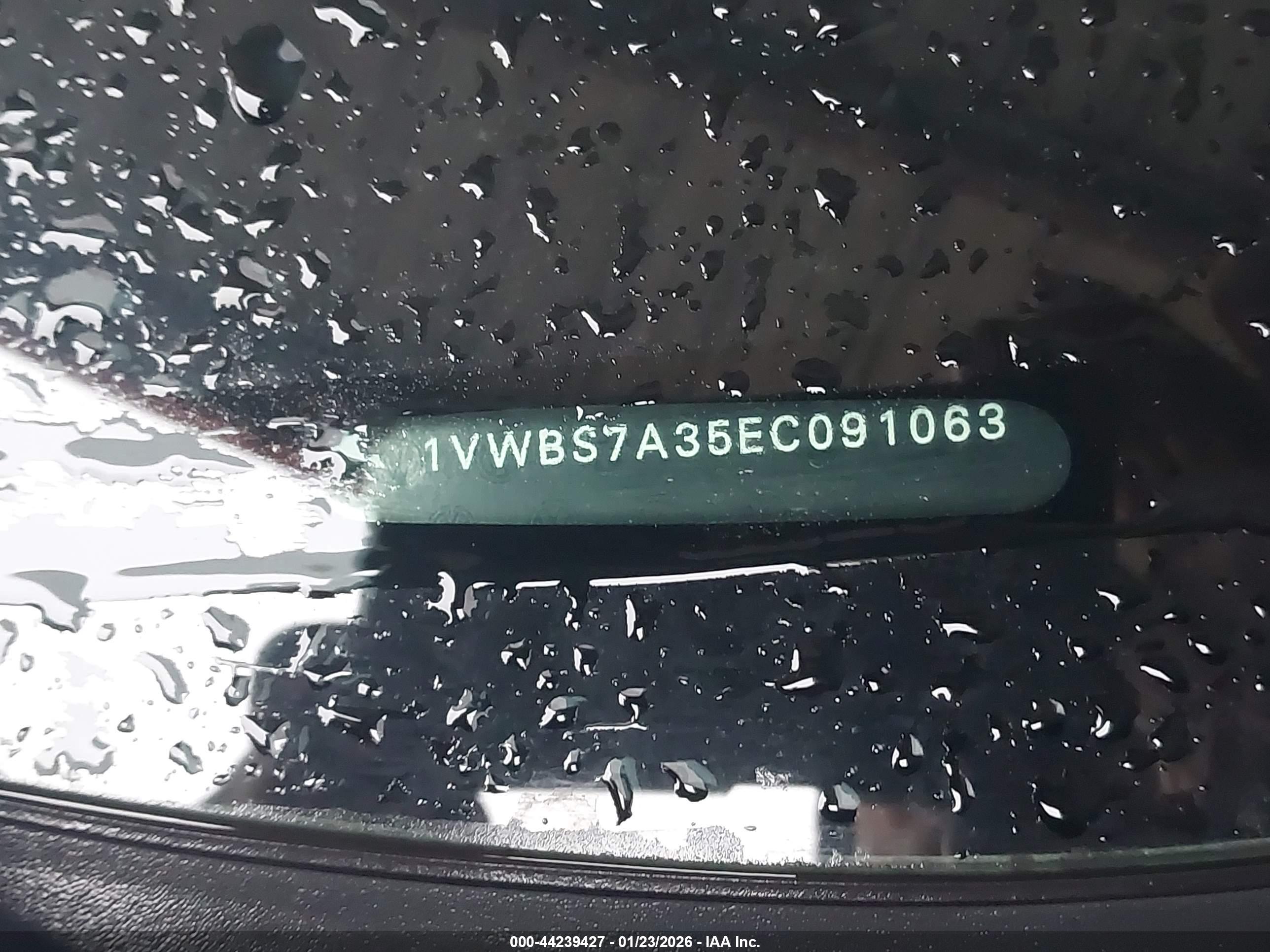 VOLKSWAGEN PASSAT image 9