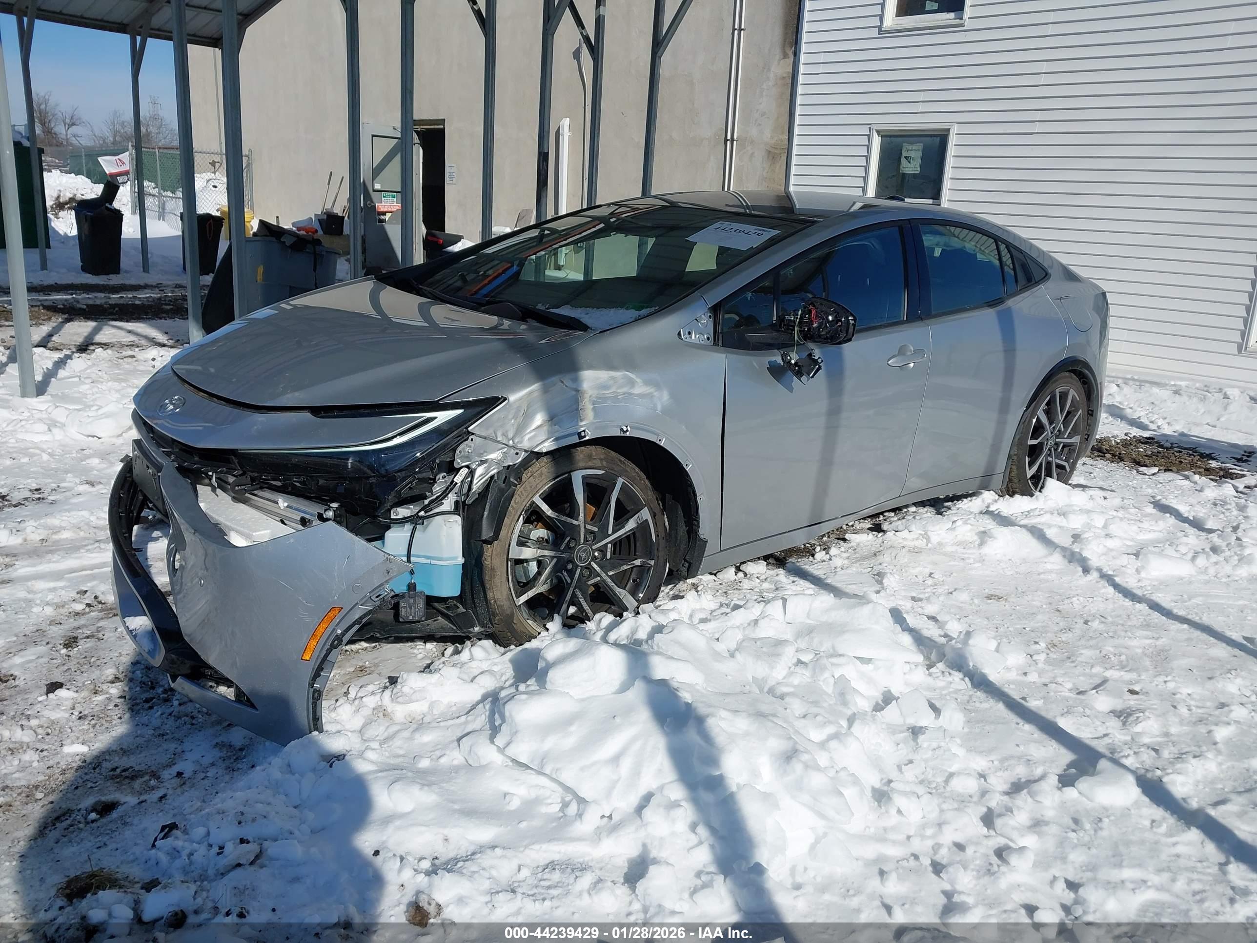 TOYOTA PRIUS image 2