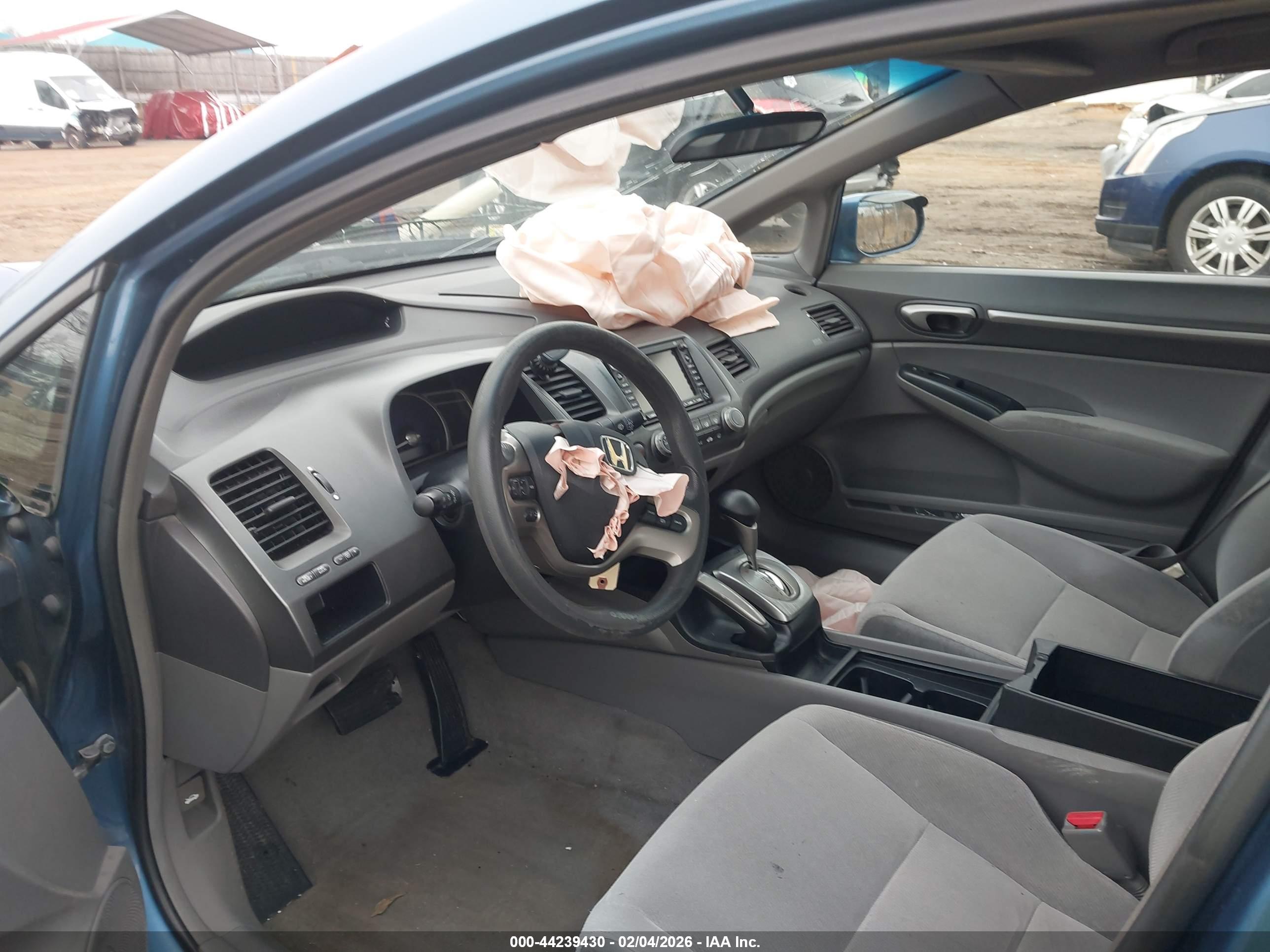 HONDA CIVIC image 5