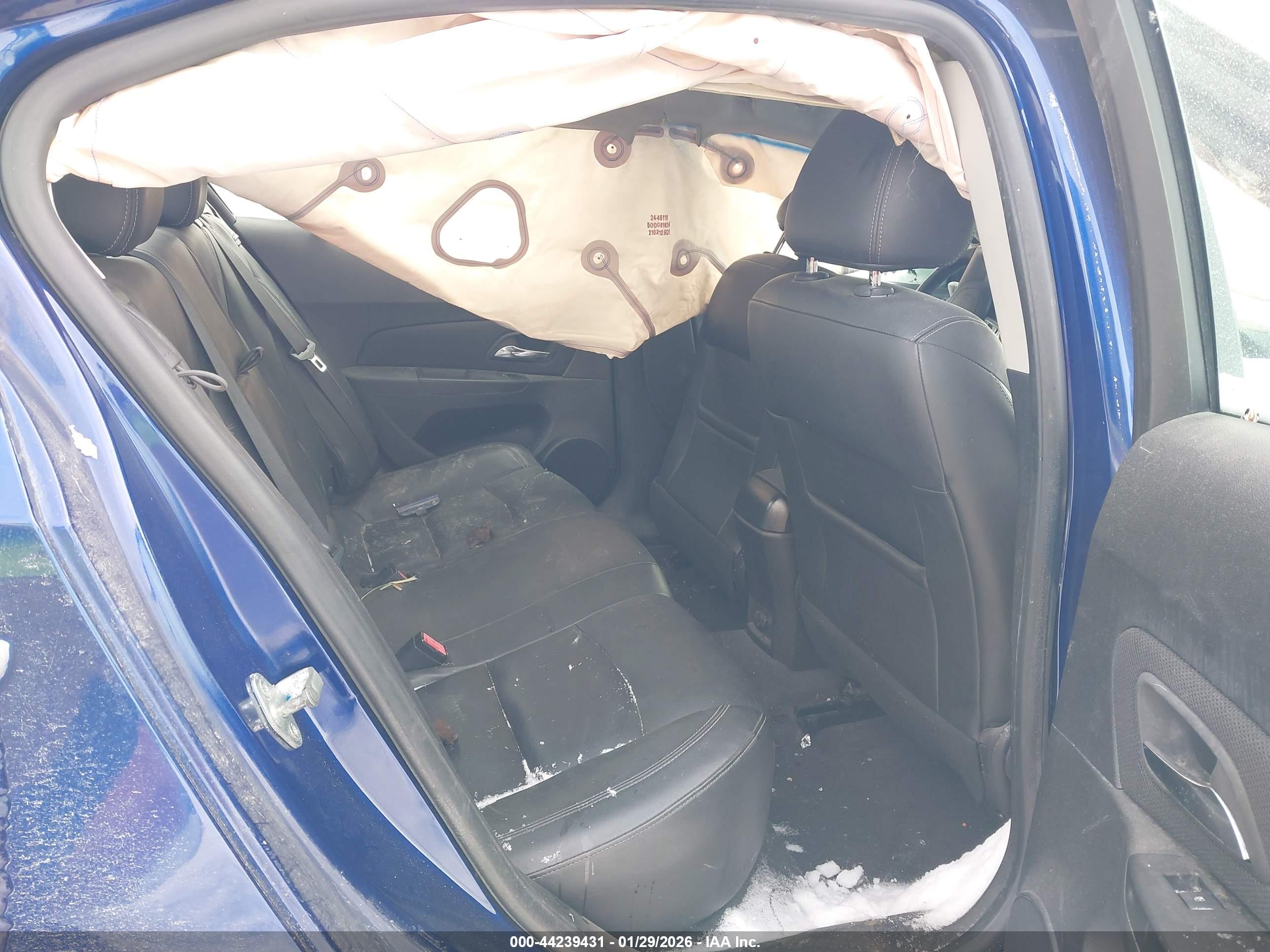 CHEVROLET CRUZE image 8
